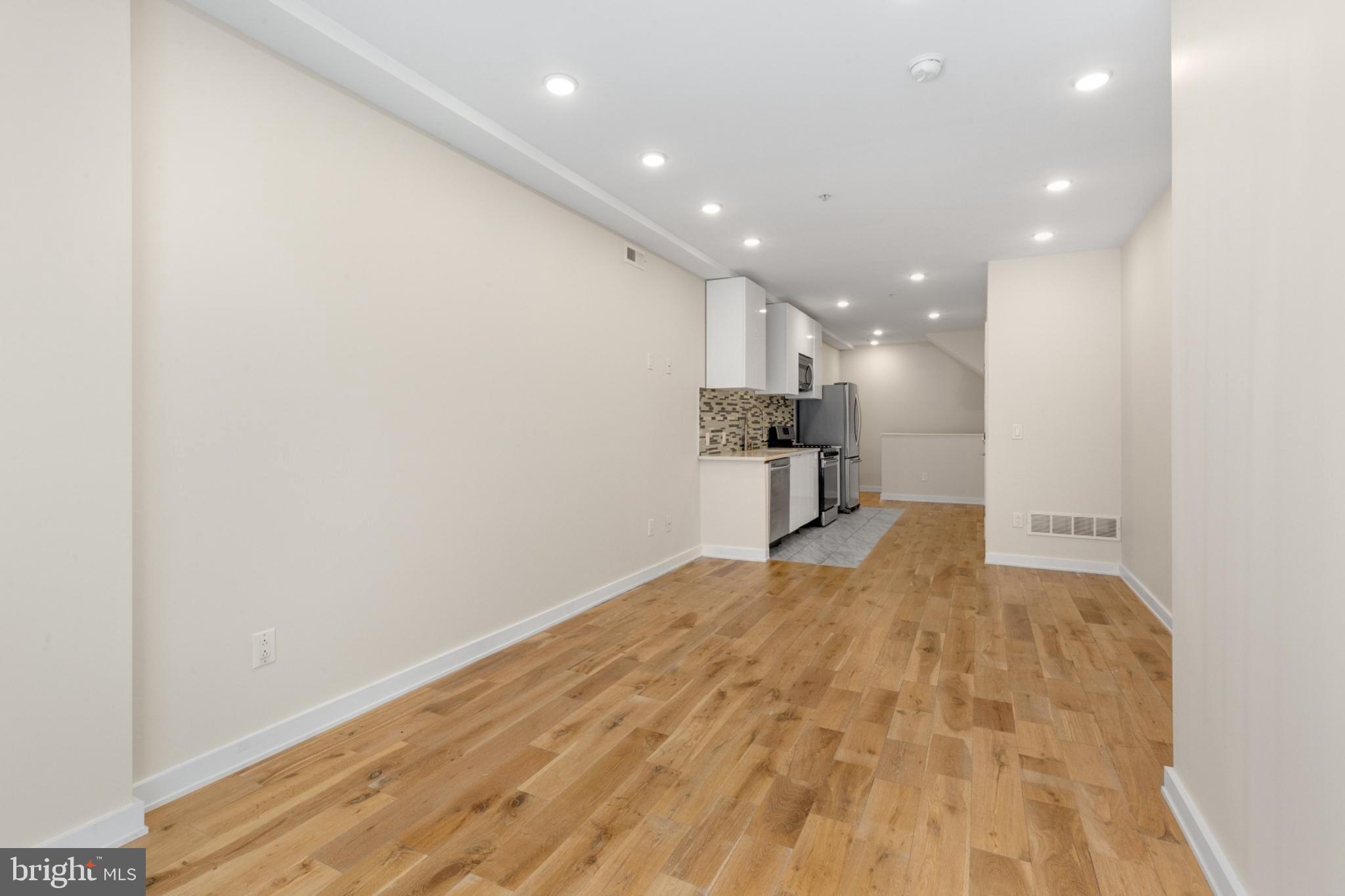 FRANCISVILLE - Residential Lease