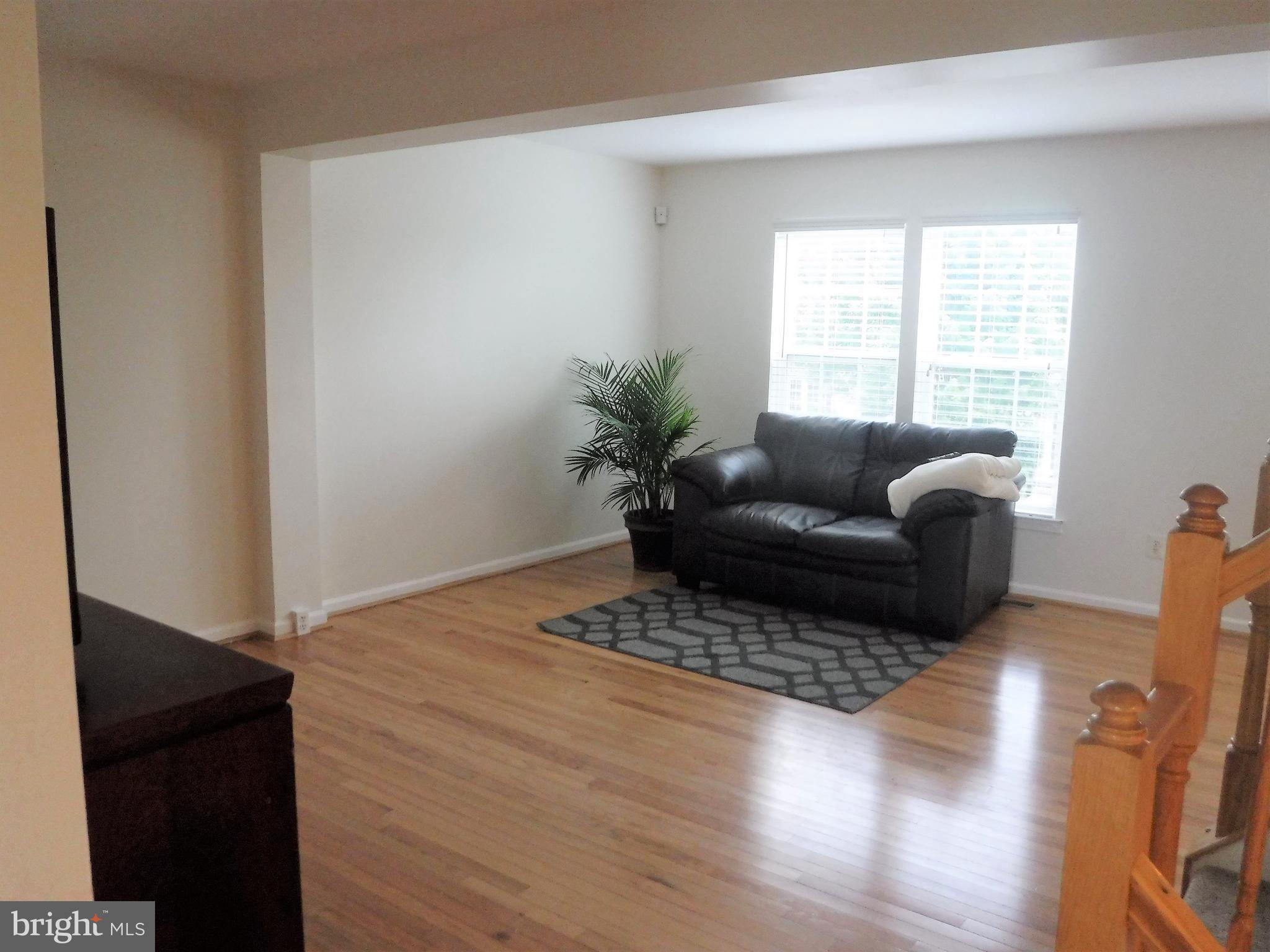 LAKELAND PLACE - Residential