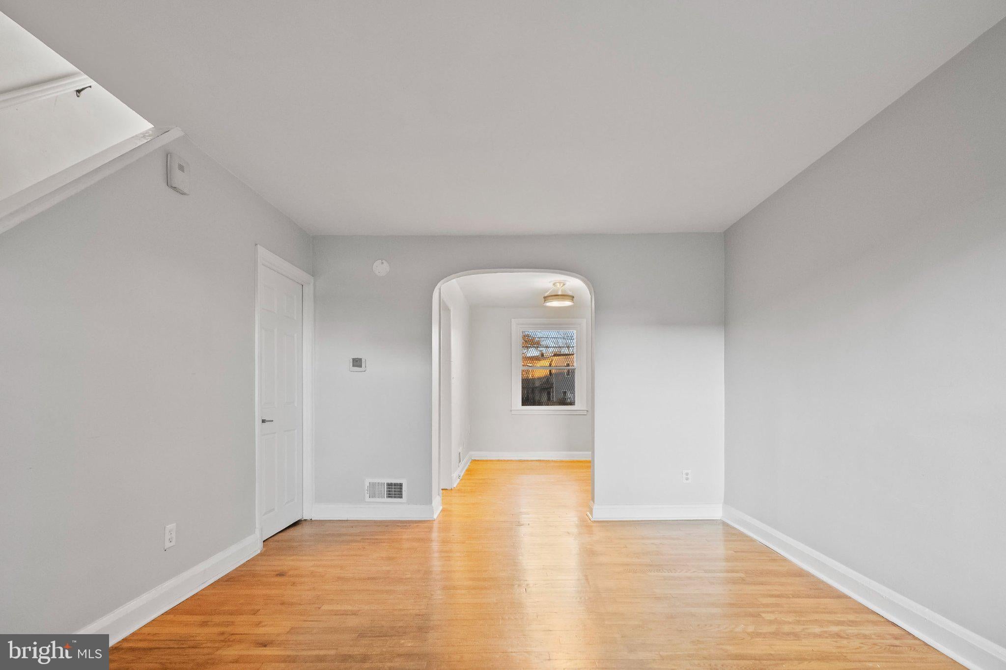 4807 CORDELIA AVENUE