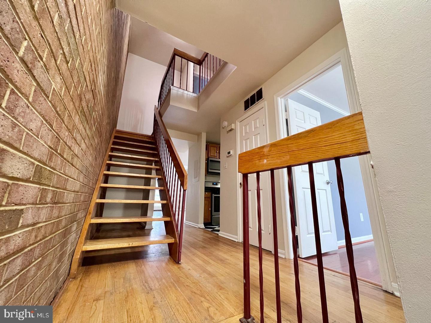2904 11TH STREET NW