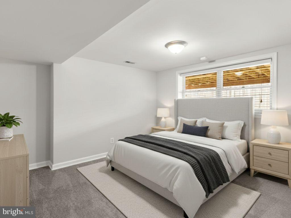 BRIAR HILL - Residential