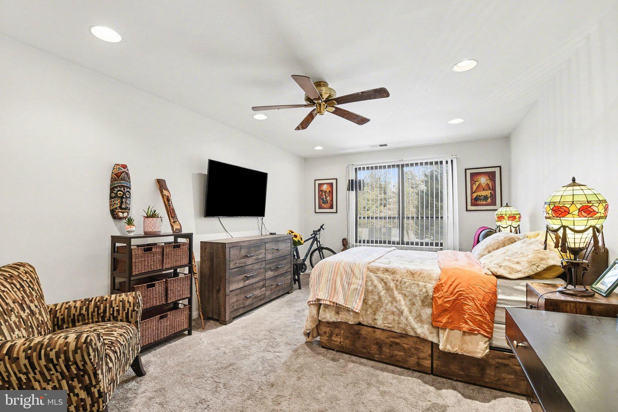 THE ELMONT - Residential