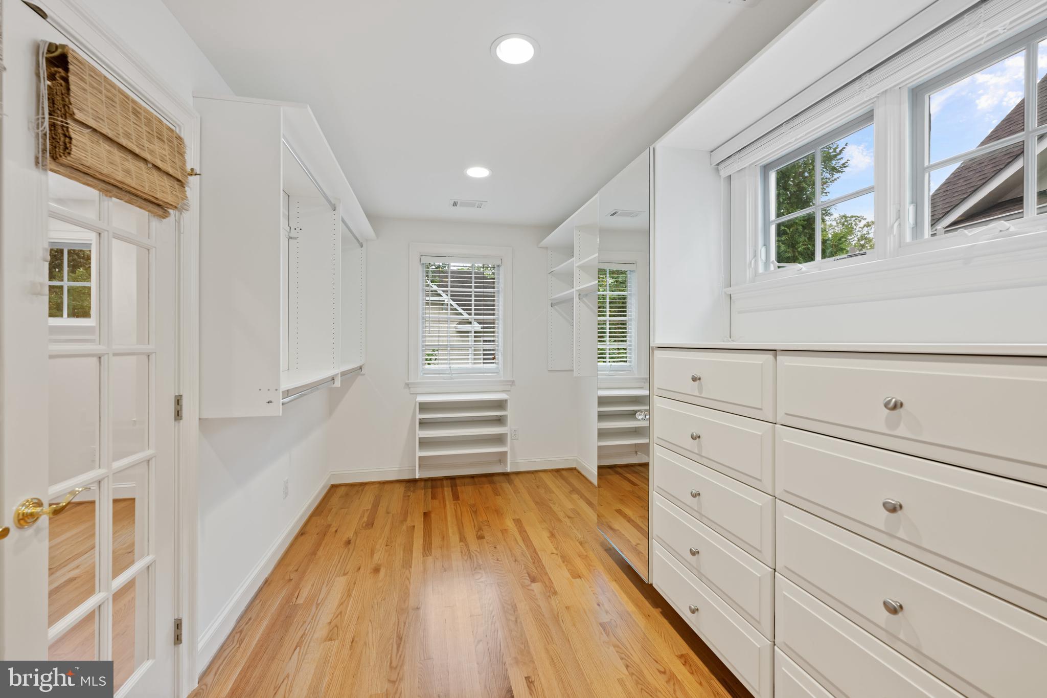 BRADLEY VILLAGE - Residential