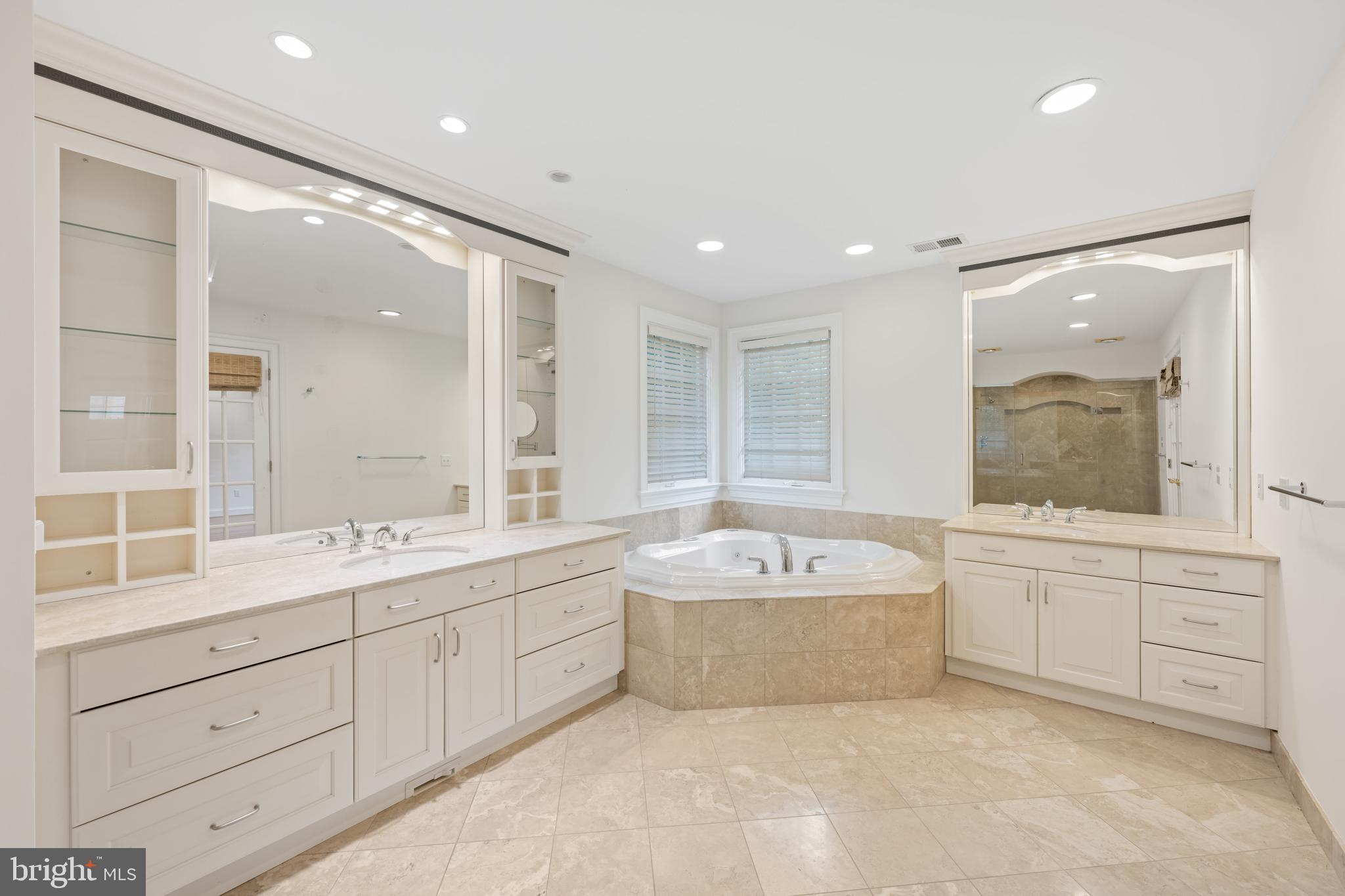 BRADLEY VILLAGE - Residential