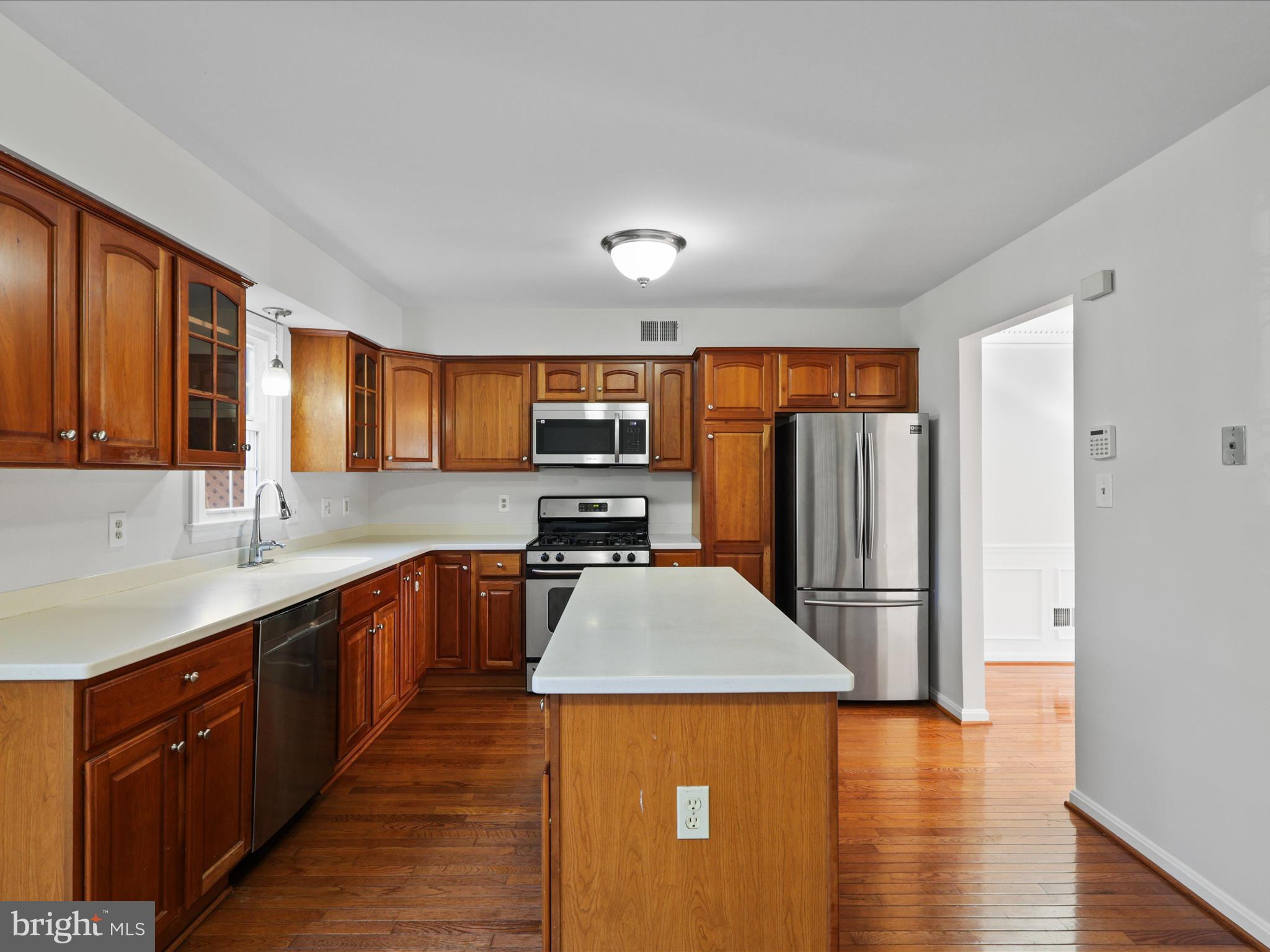 HAHN PROPERTY - Residential Lease