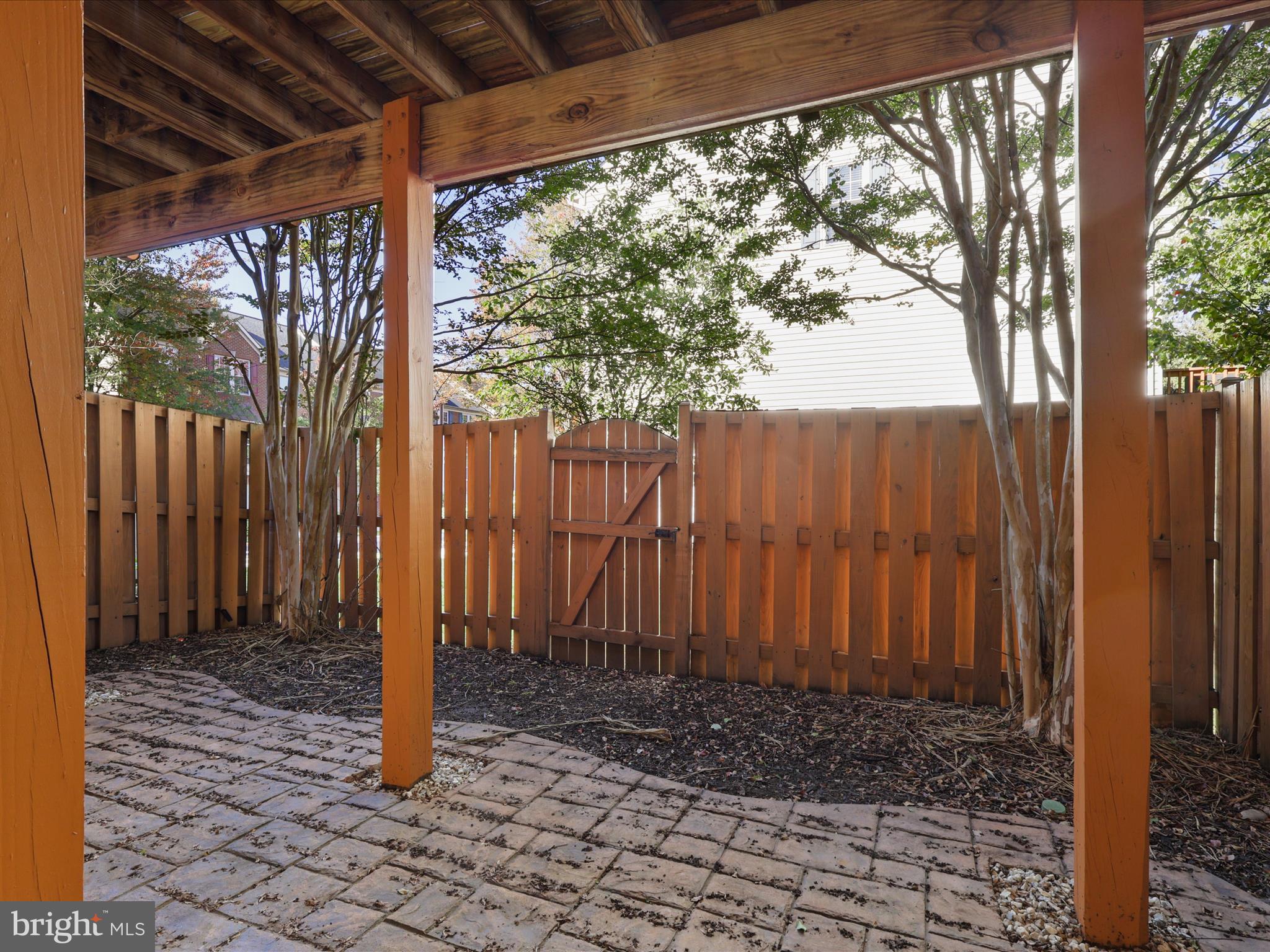 HAHN PROPERTY - Residential Lease