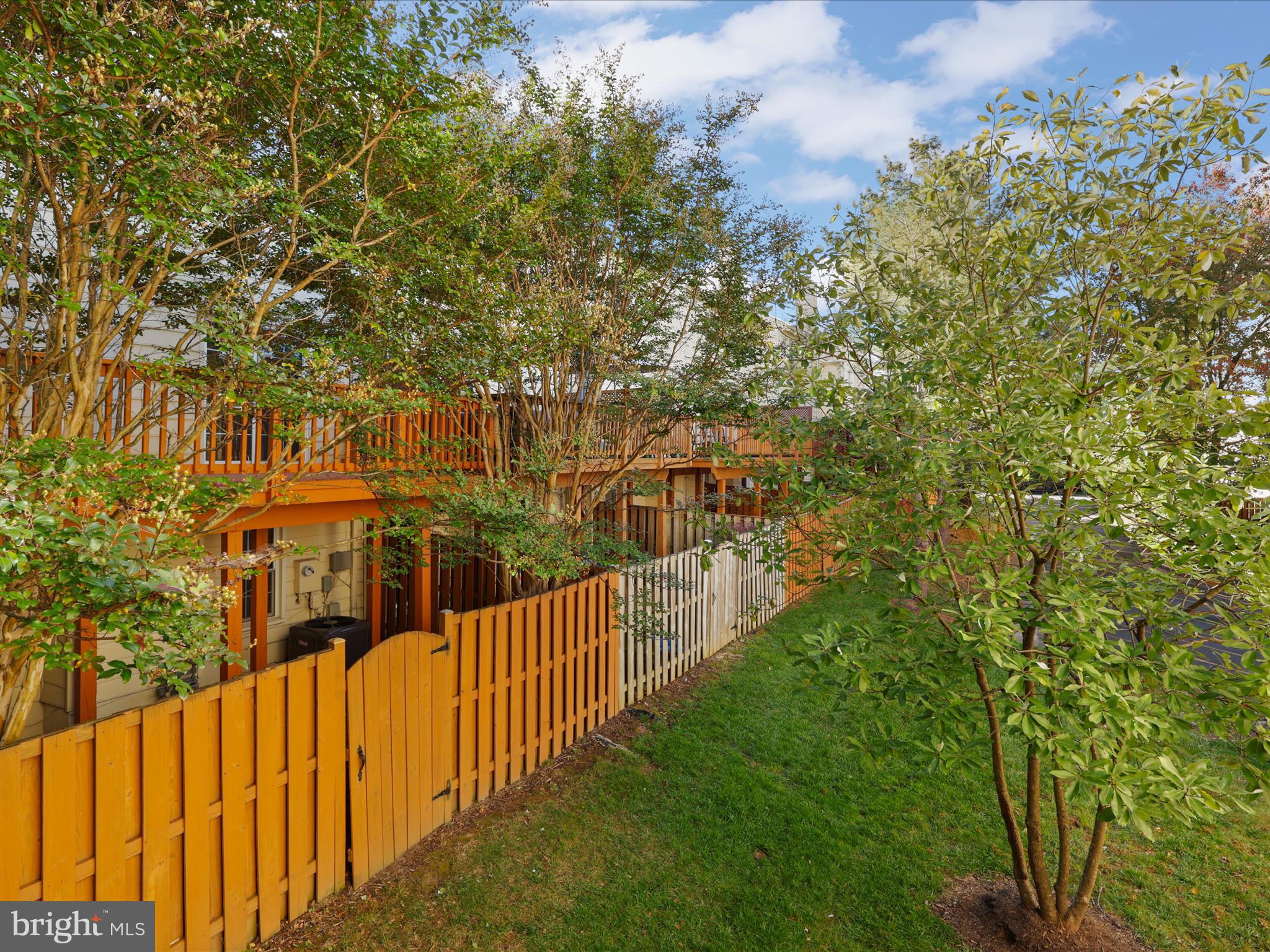 HAHN PROPERTY - Residential Lease