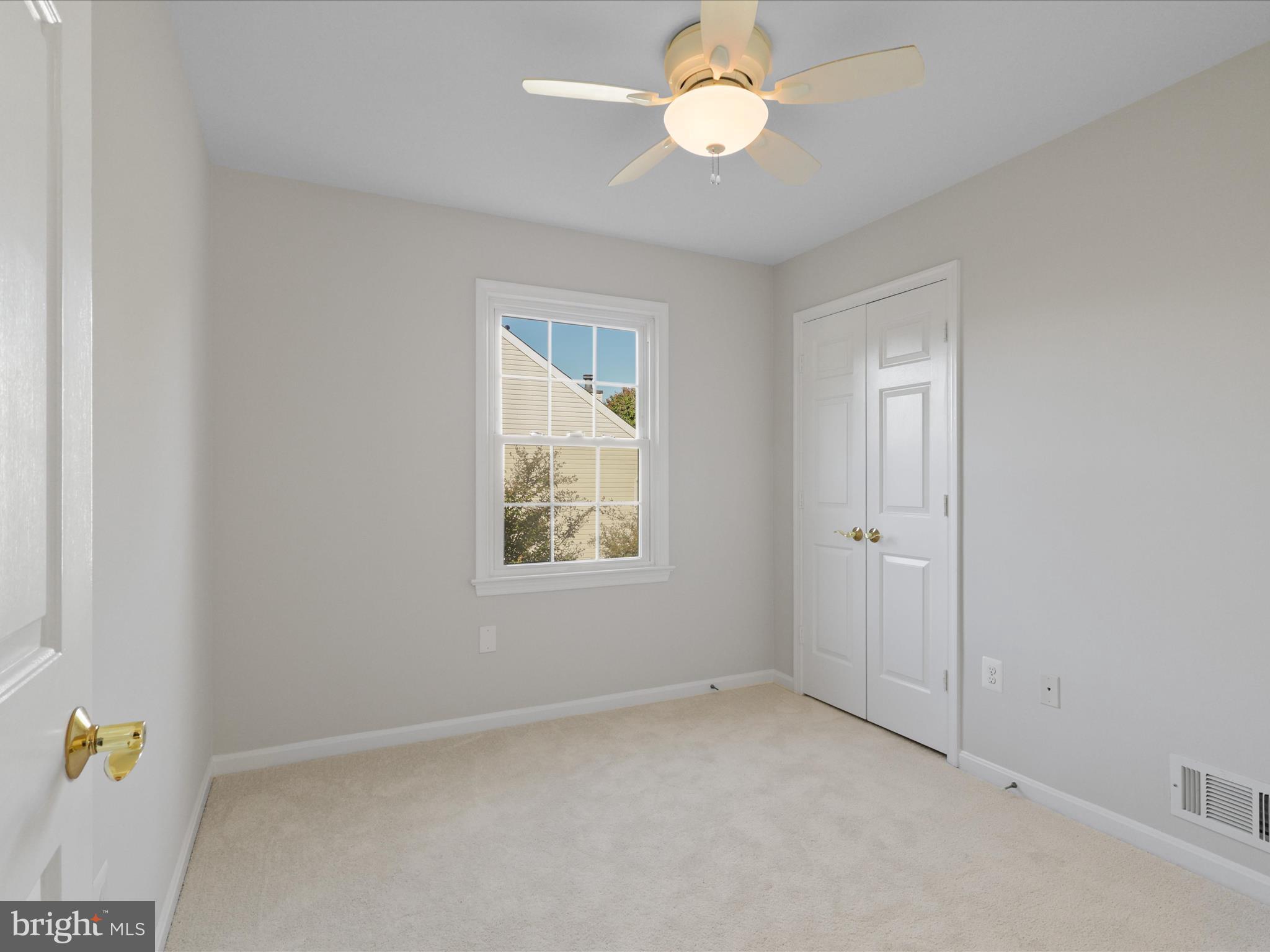 HAHN PROPERTY - Residential Lease