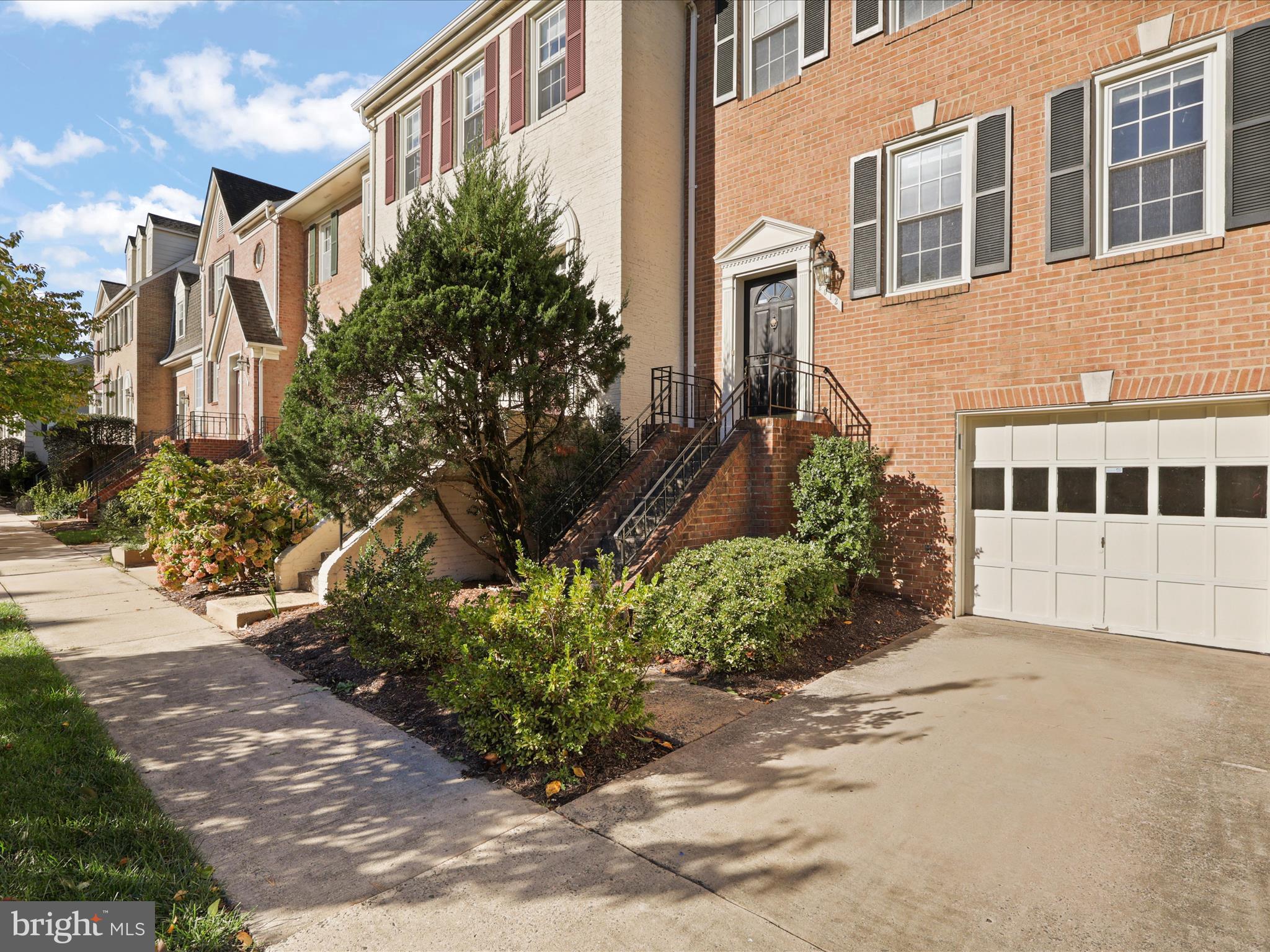 HAHN PROPERTY - Residential Lease