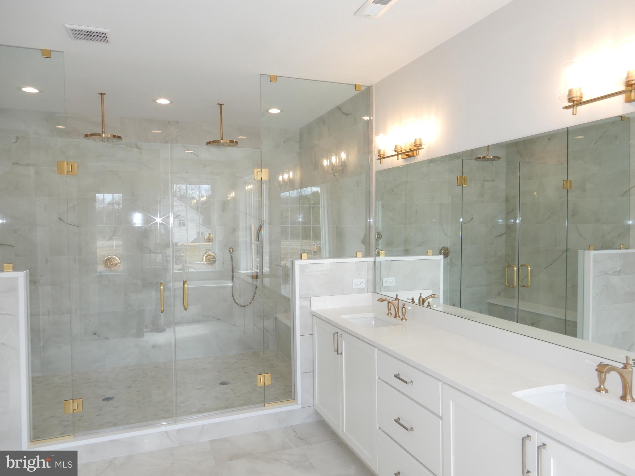 NORTHAMPTON GLEN - Residential