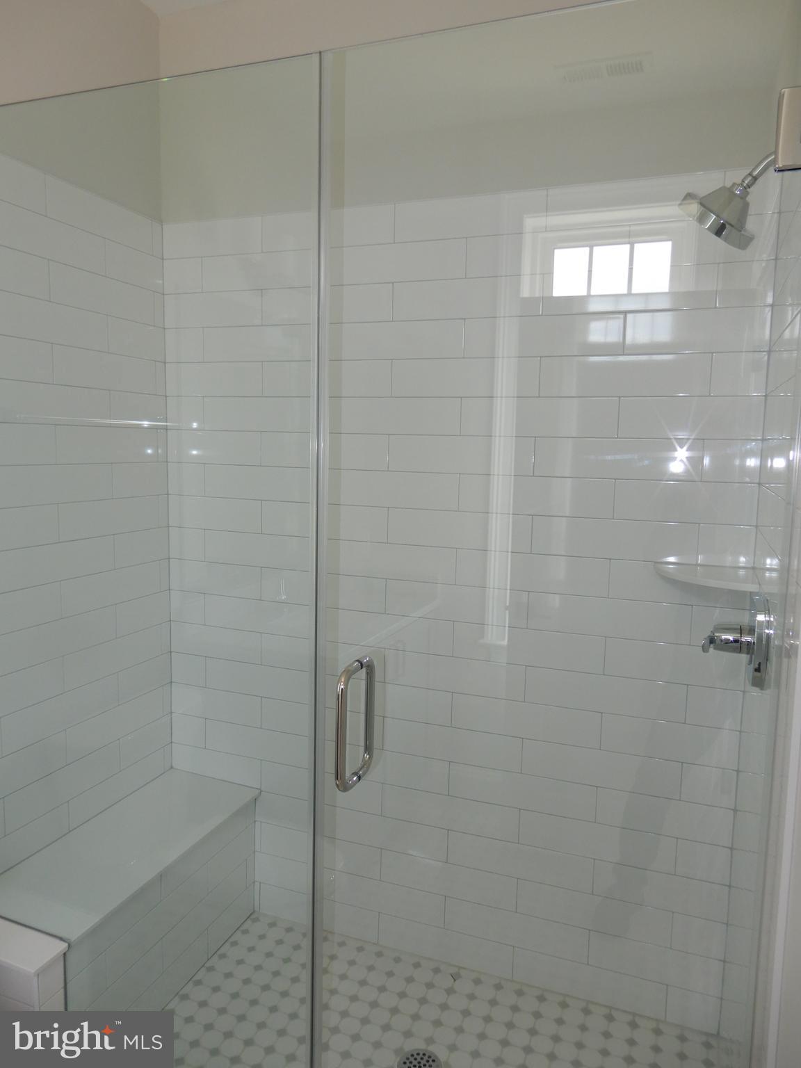 NORTHAMPTON GLEN - Residential