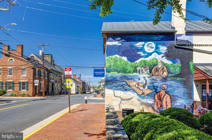 LEESBURG ESTATES - Residential