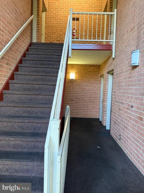 FAIRFAX HERITAGE - Residential Lease