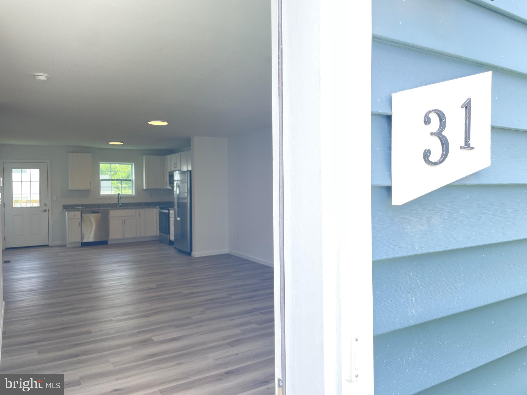 31 SNOWDROP COURT