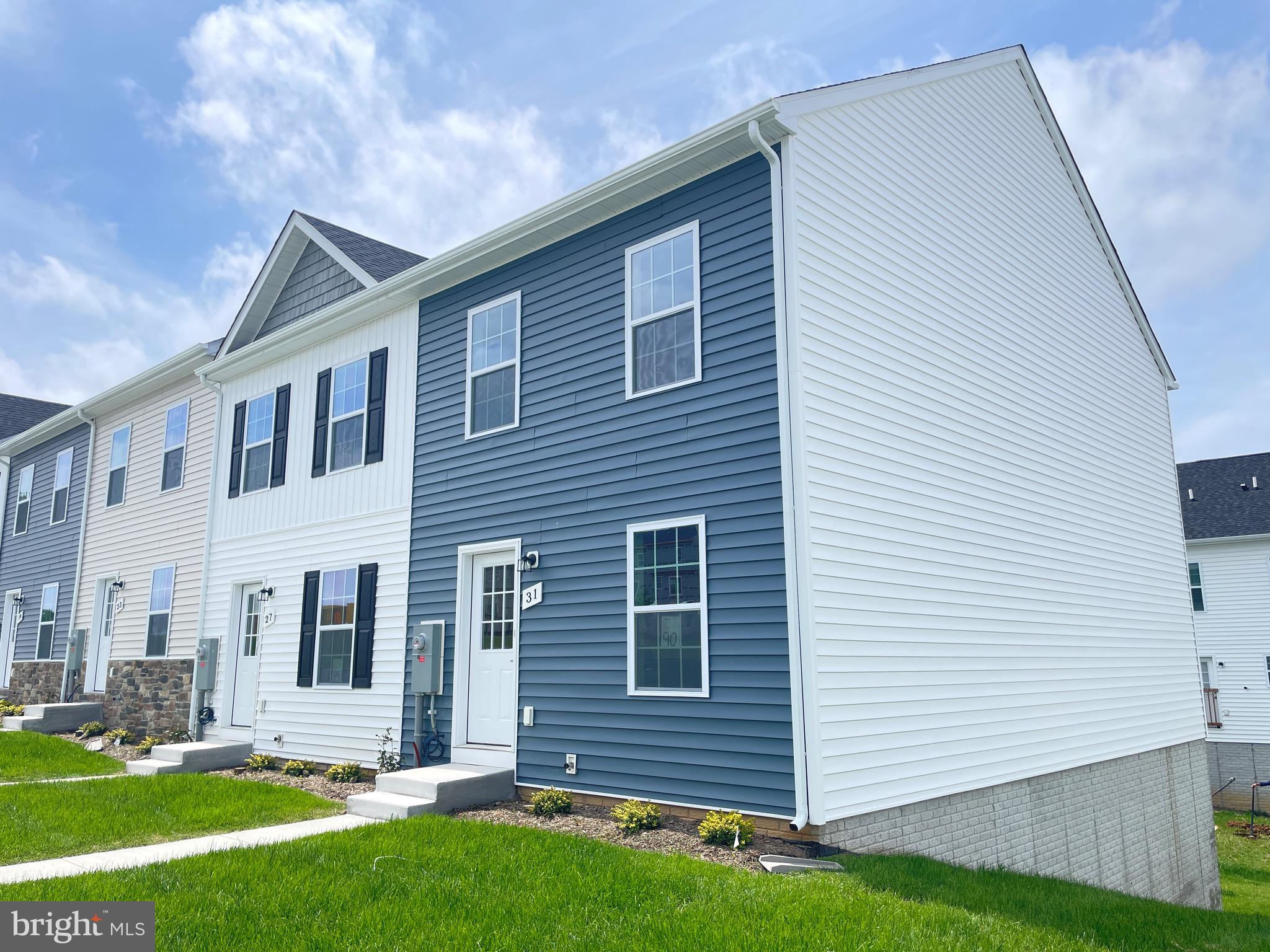 31 SNOWDROP COURT