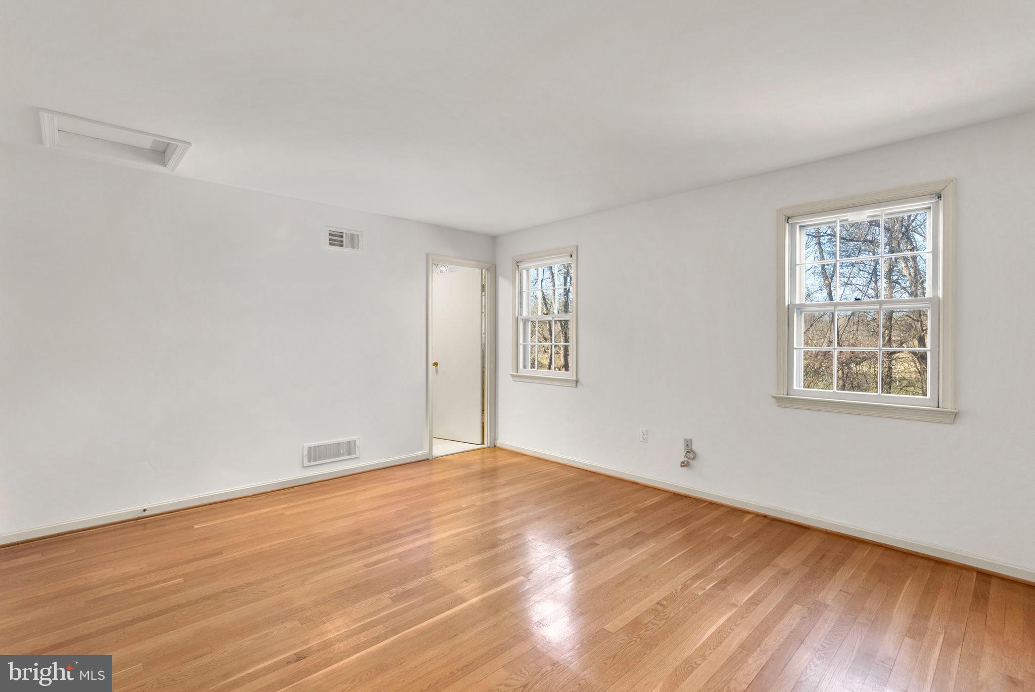 ROCKSHIRE - Residential