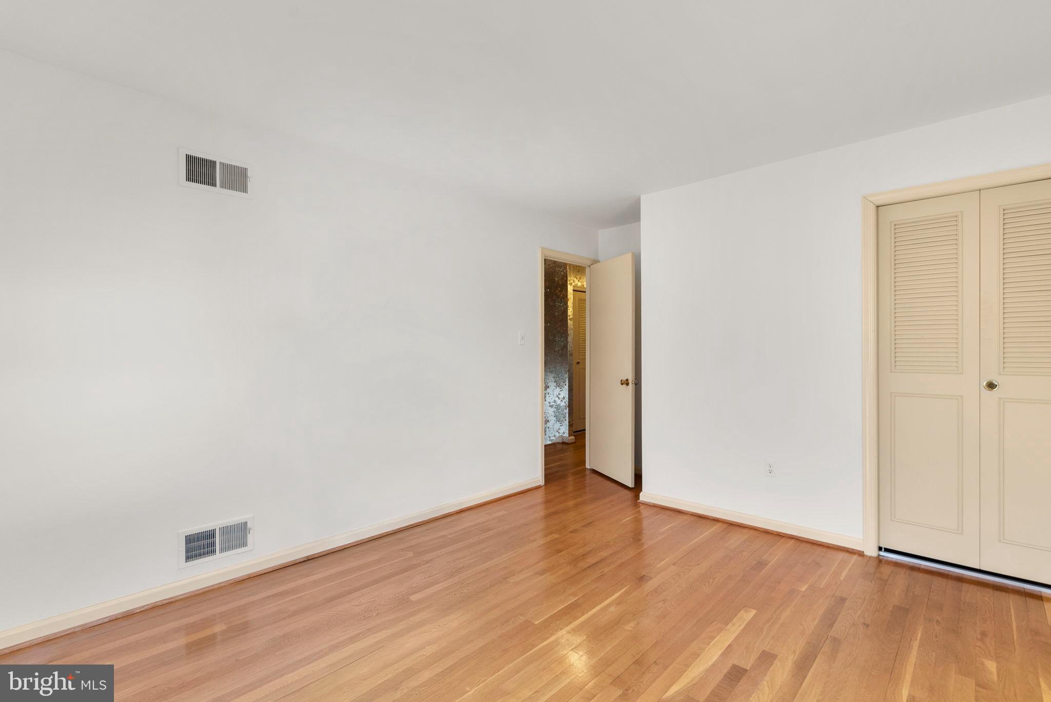 ROCKSHIRE - Residential