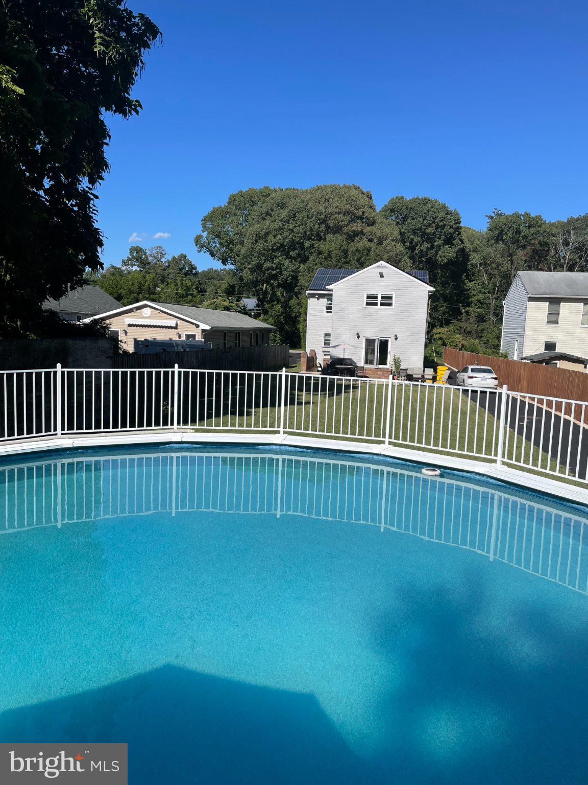 1247 PEKIN ROAD