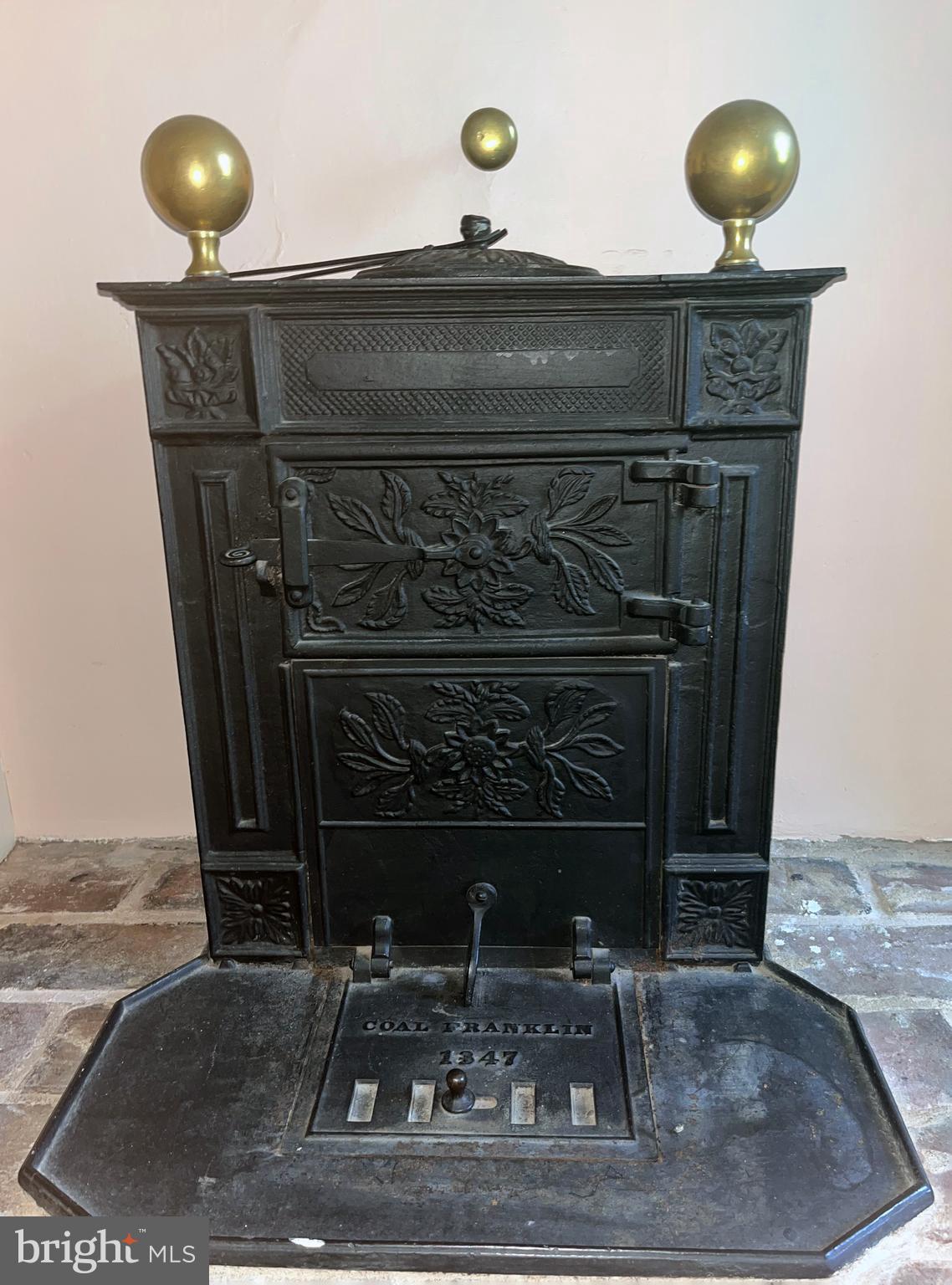 HISTORIC CHESTERTOWN - Residential