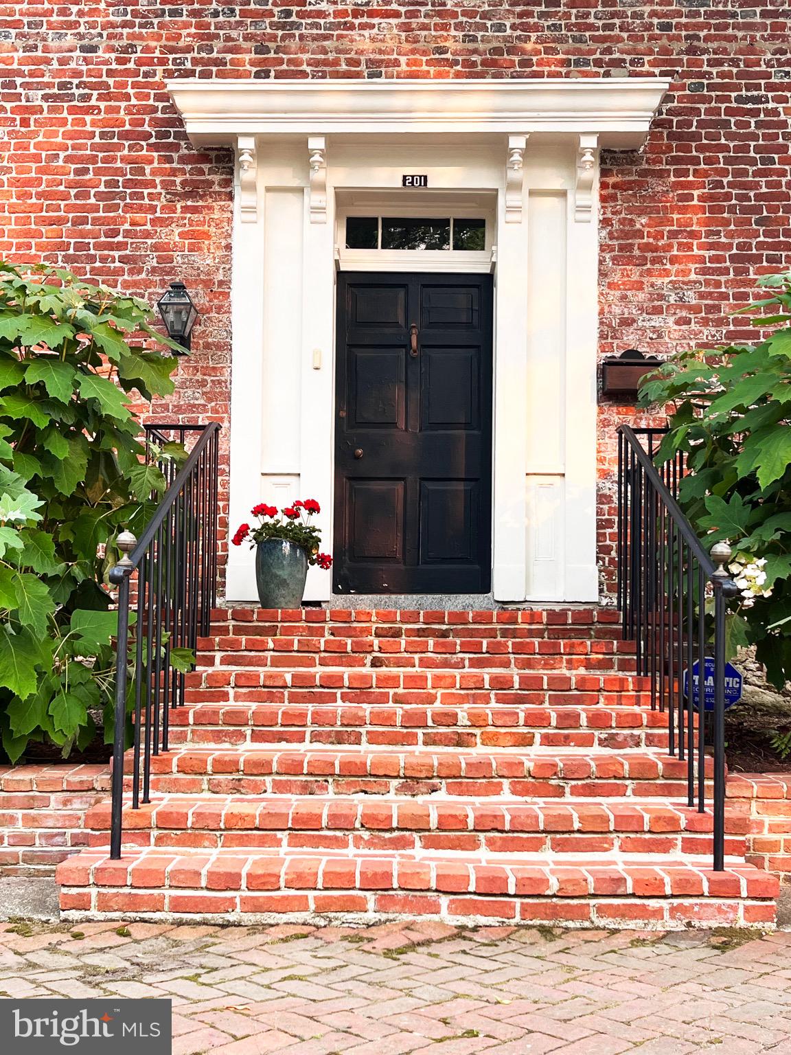 HISTORIC CHESTERTOWN - Residential