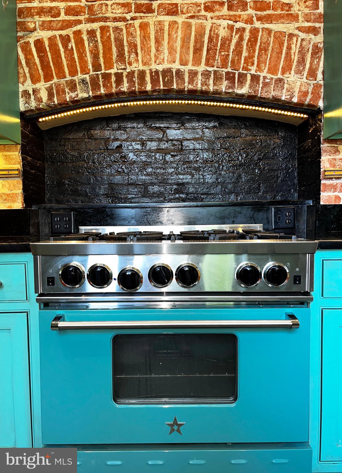 HISTORIC CHESTERTOWN - Residential