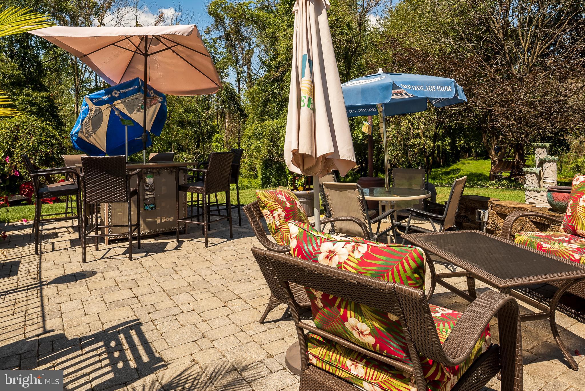 HUNT COUNTRY ESTATES - Residential