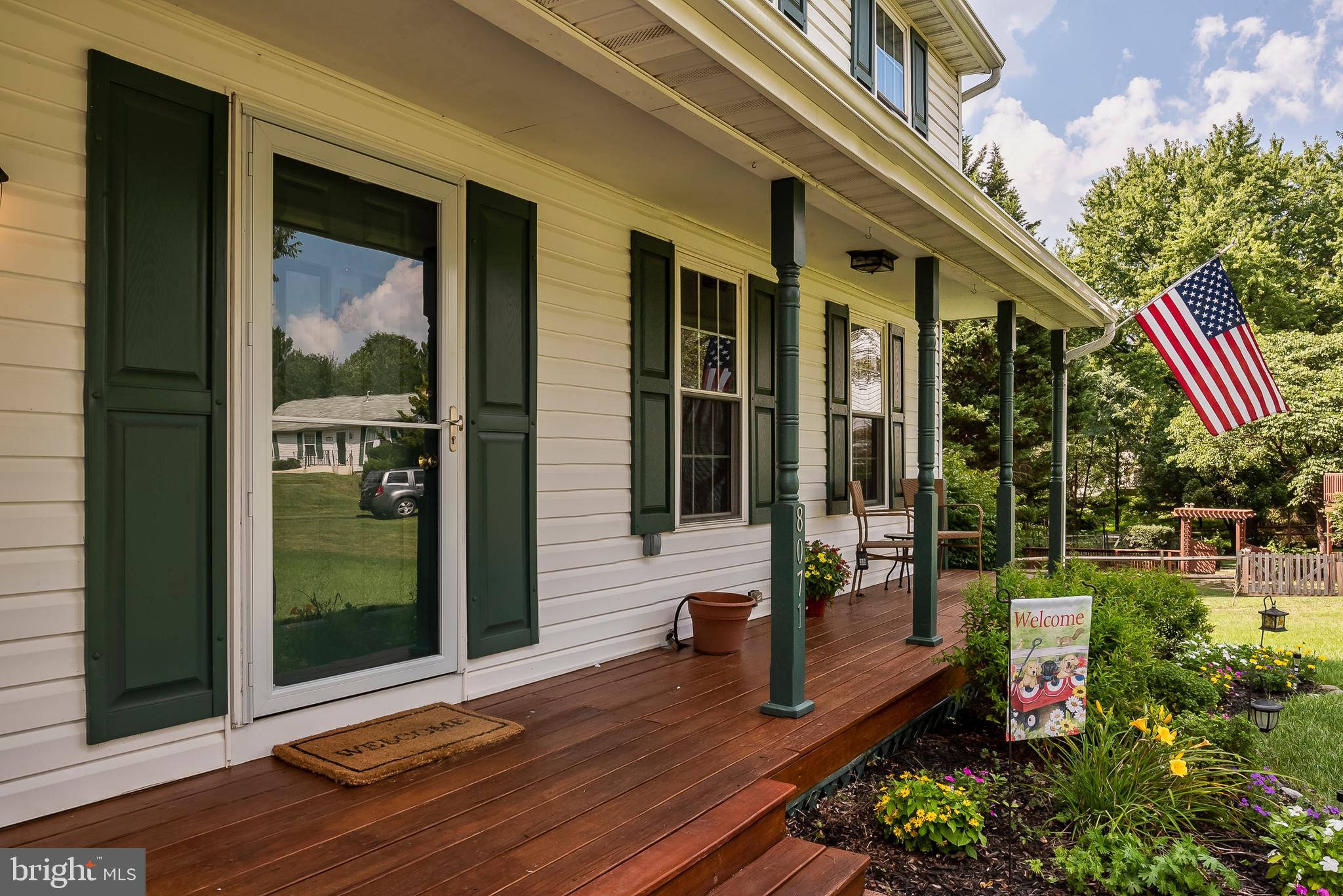 HUNT COUNTRY ESTATES - Residential