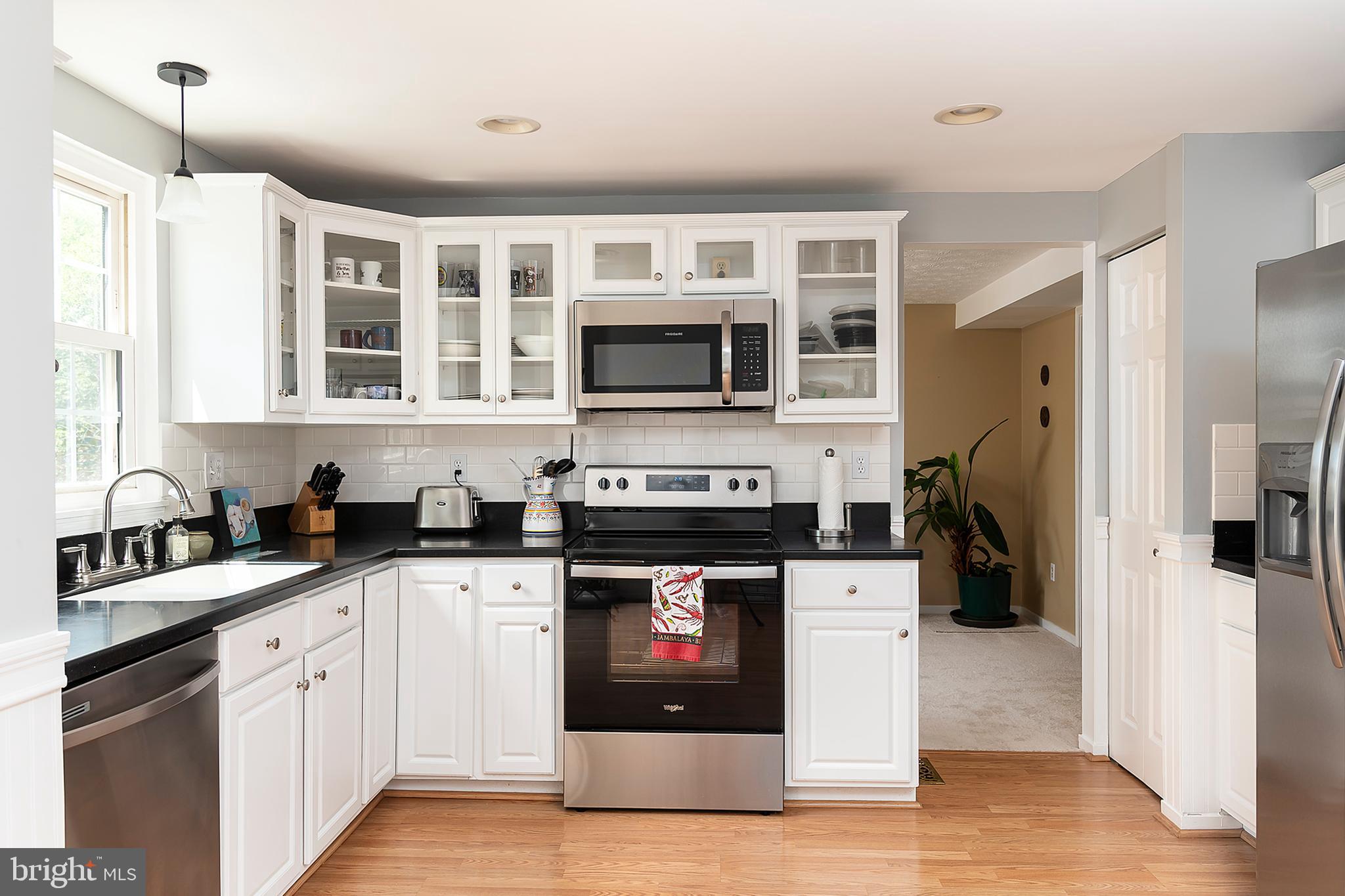 HUNT COUNTRY ESTATES - Residential