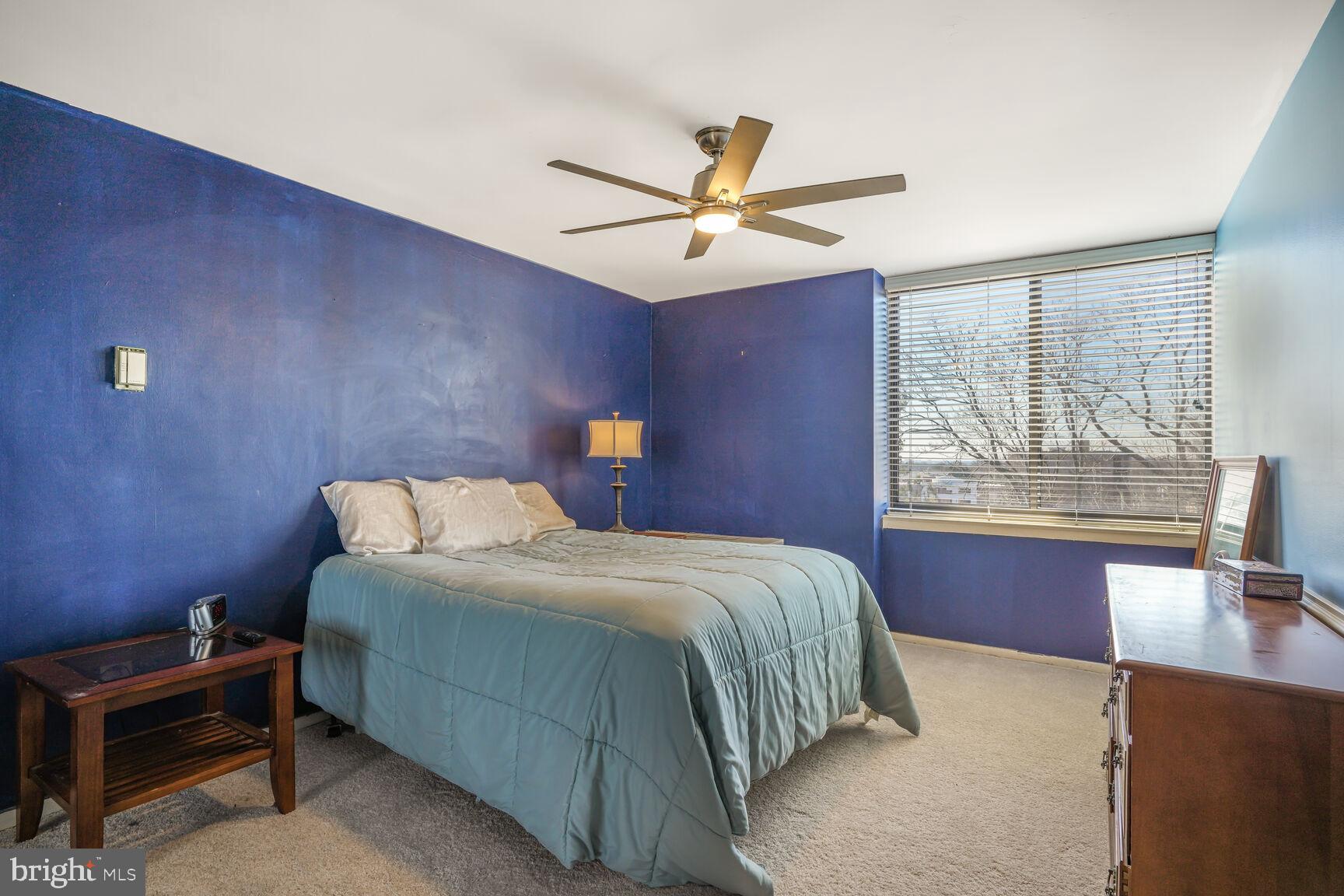 CARLYN PLACE - Residential