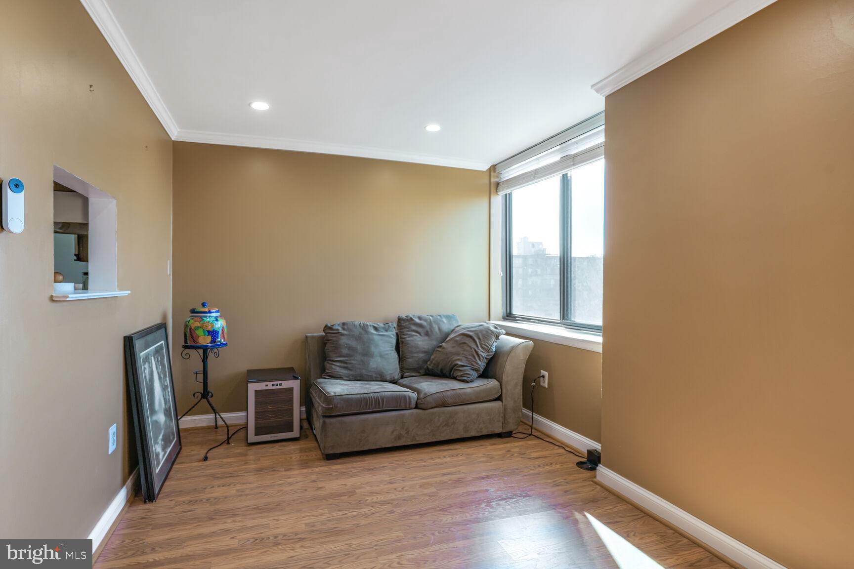 CARLYN PLACE - Residential