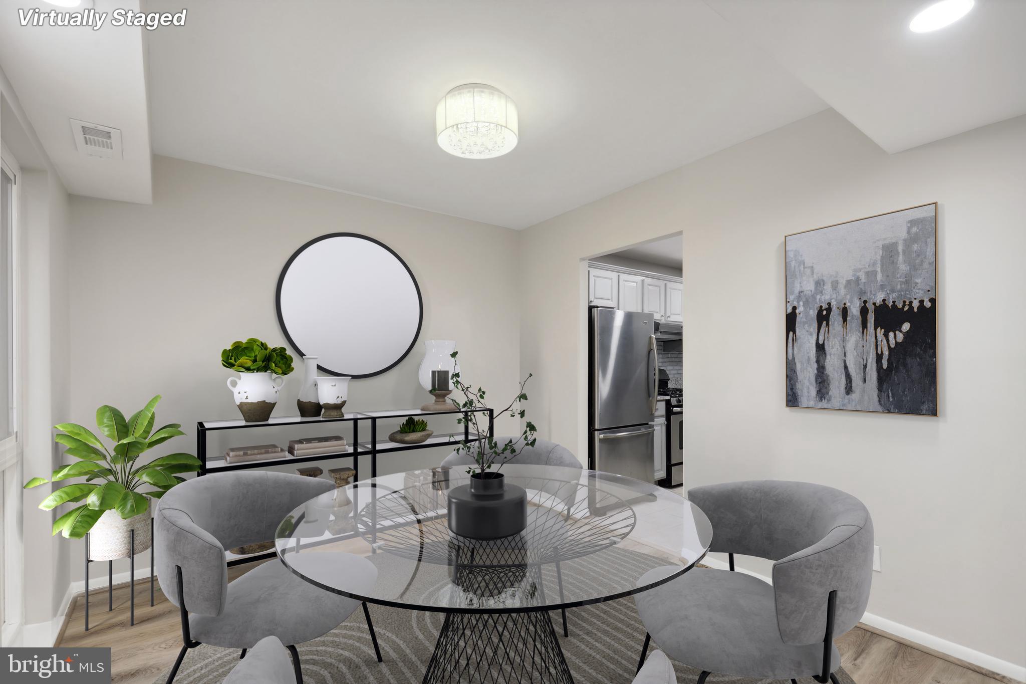 HUNTERS WOODS VILLAGE - Residential