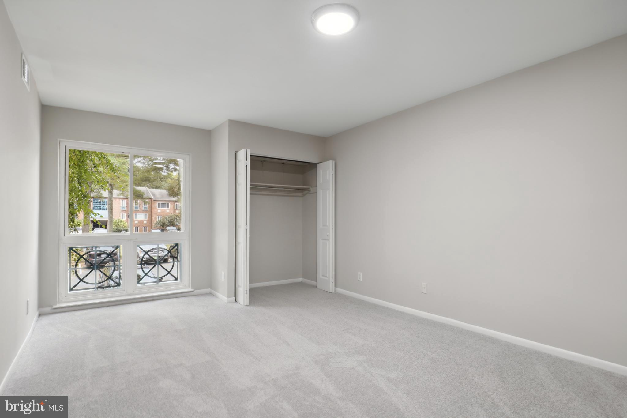 HUNTERS WOODS VILLAGE - Residential