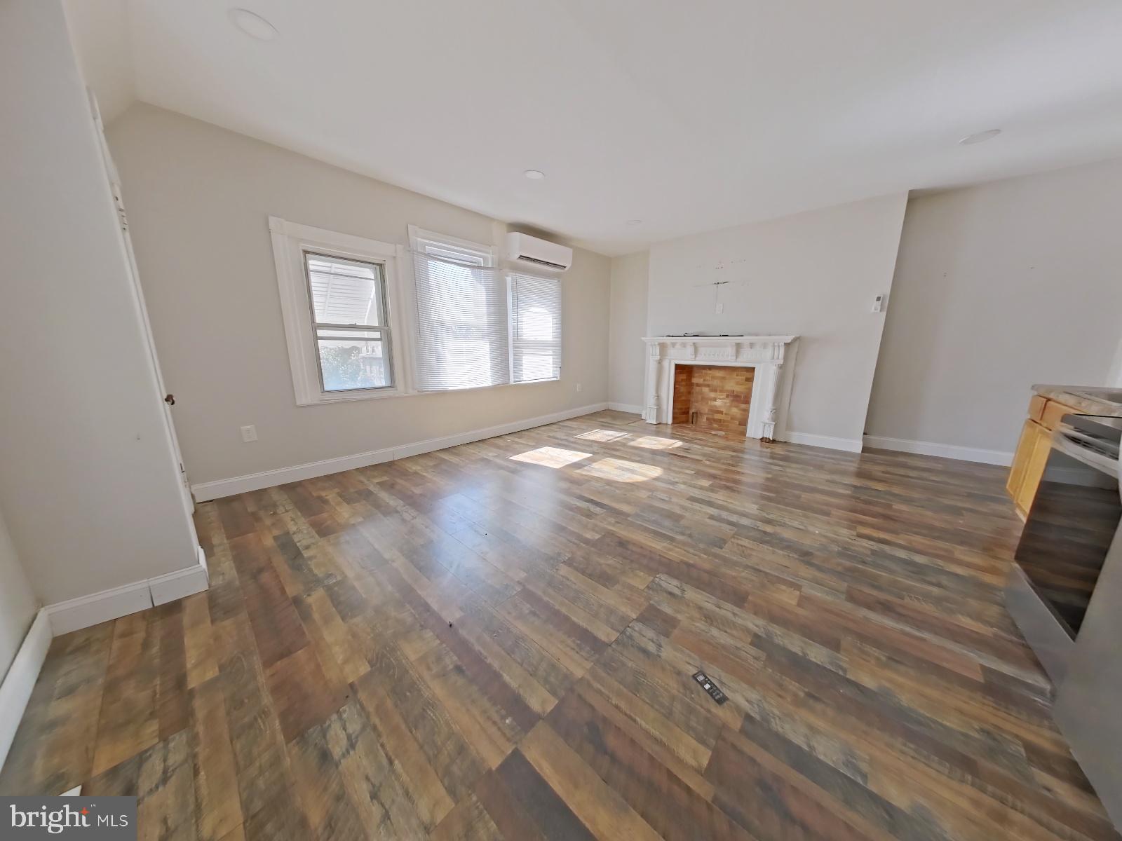 GERMANTOWN - Residential Income