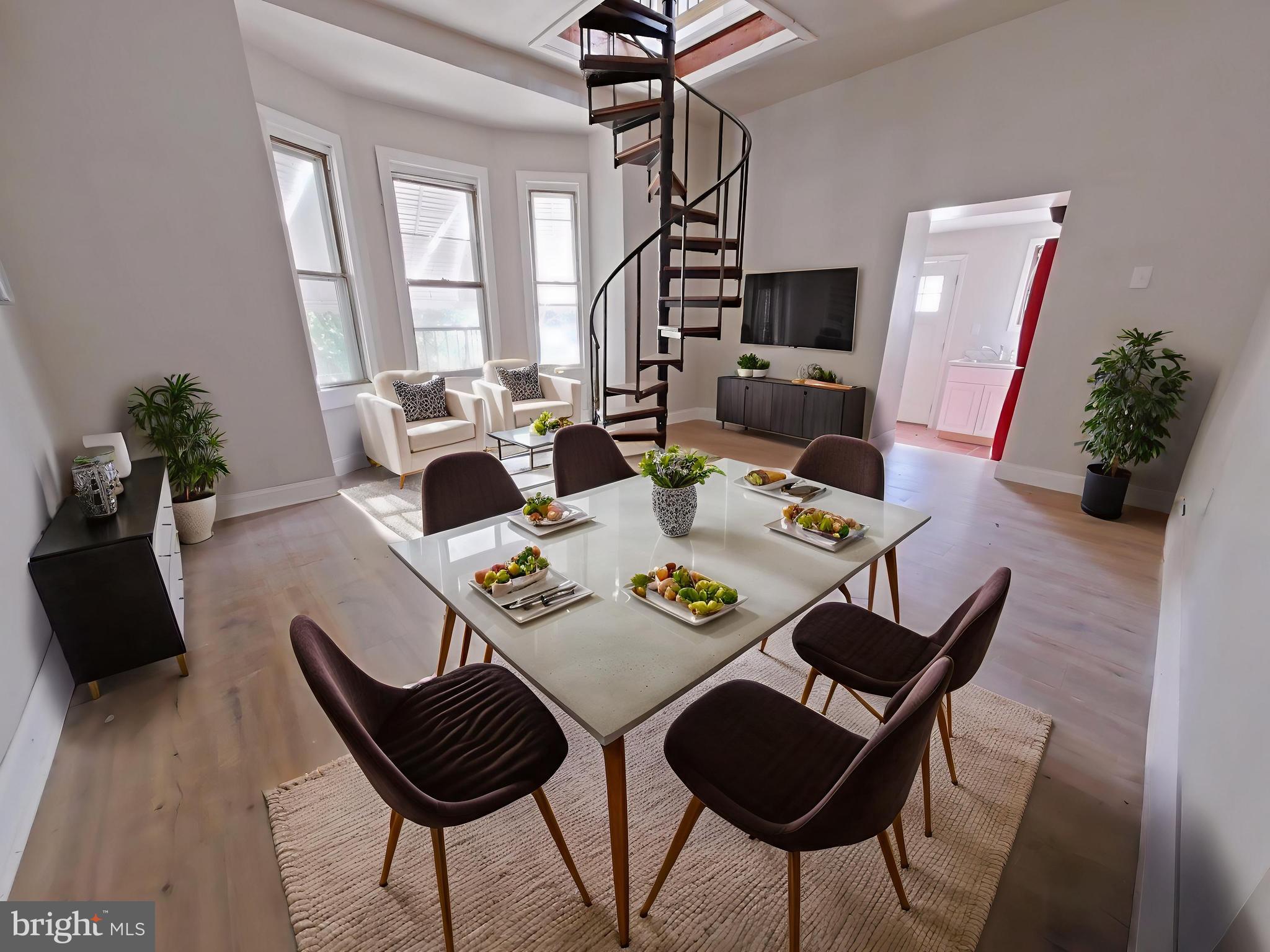 GERMANTOWN - Residential Income