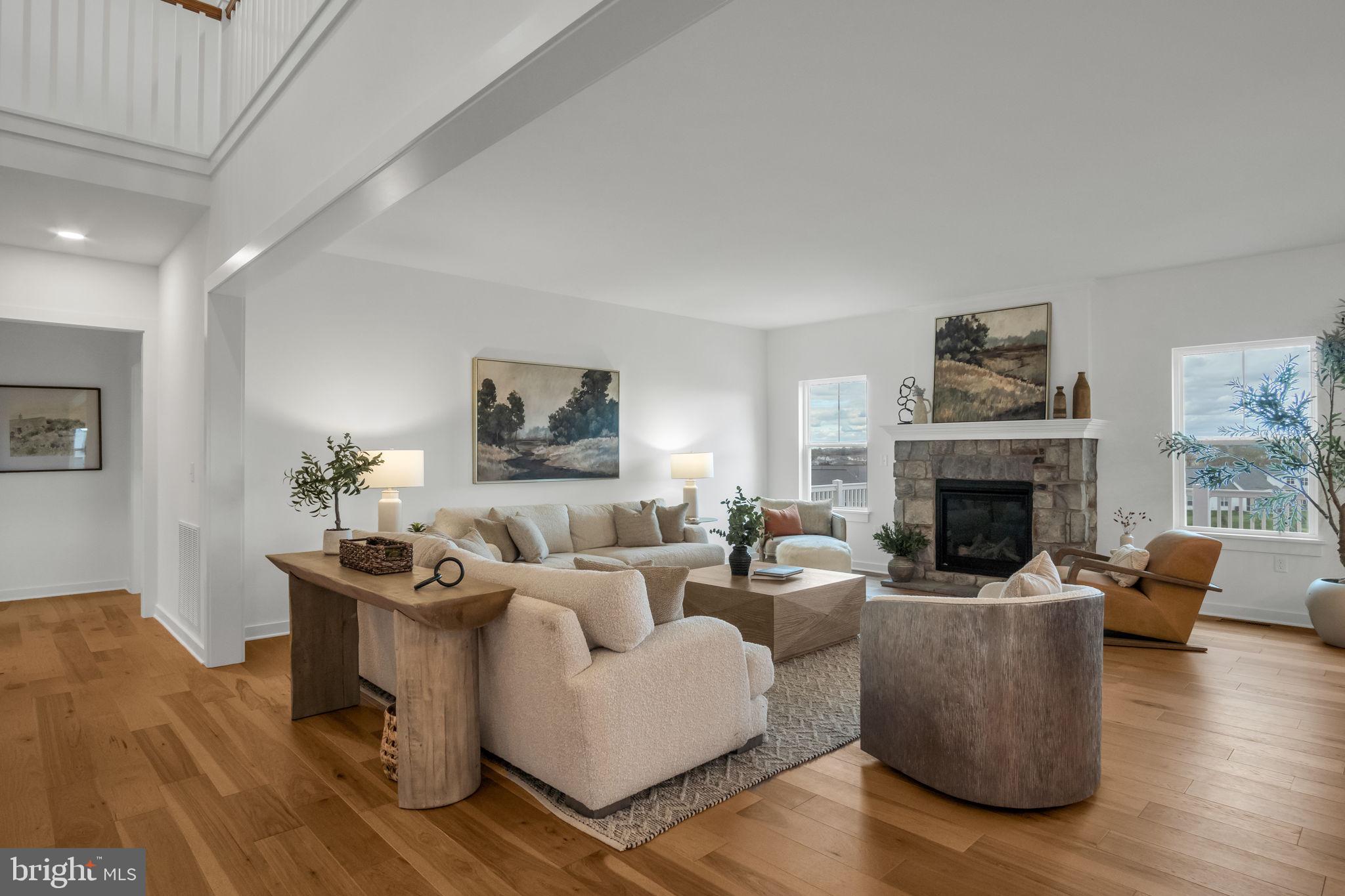 AUTUMN CHASE - Residential