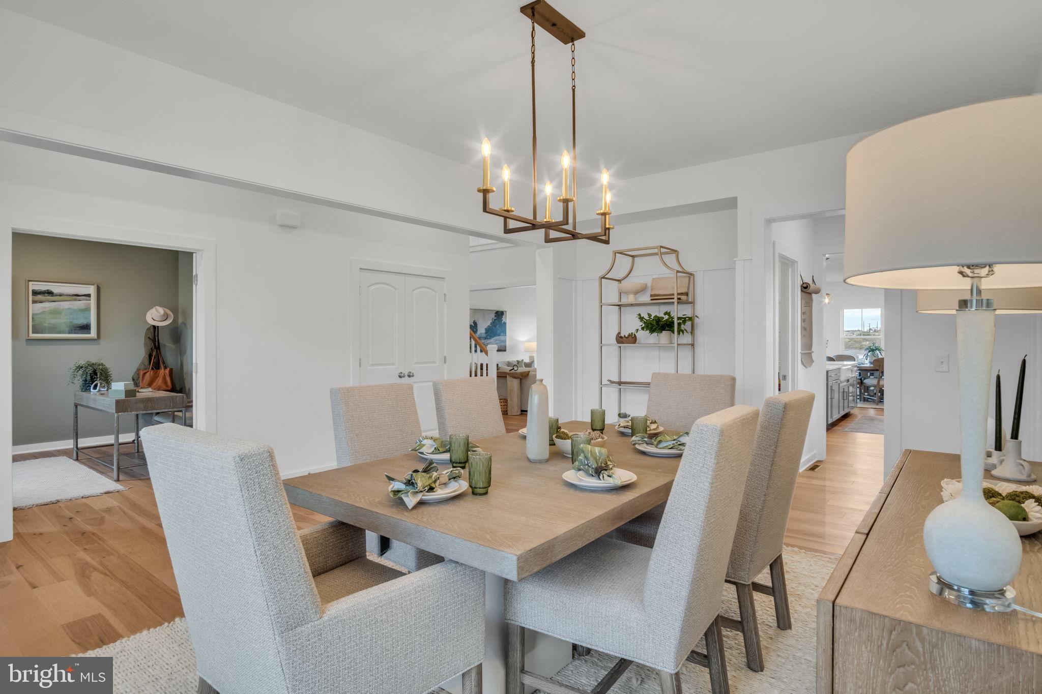 AUTUMN CHASE - Residential