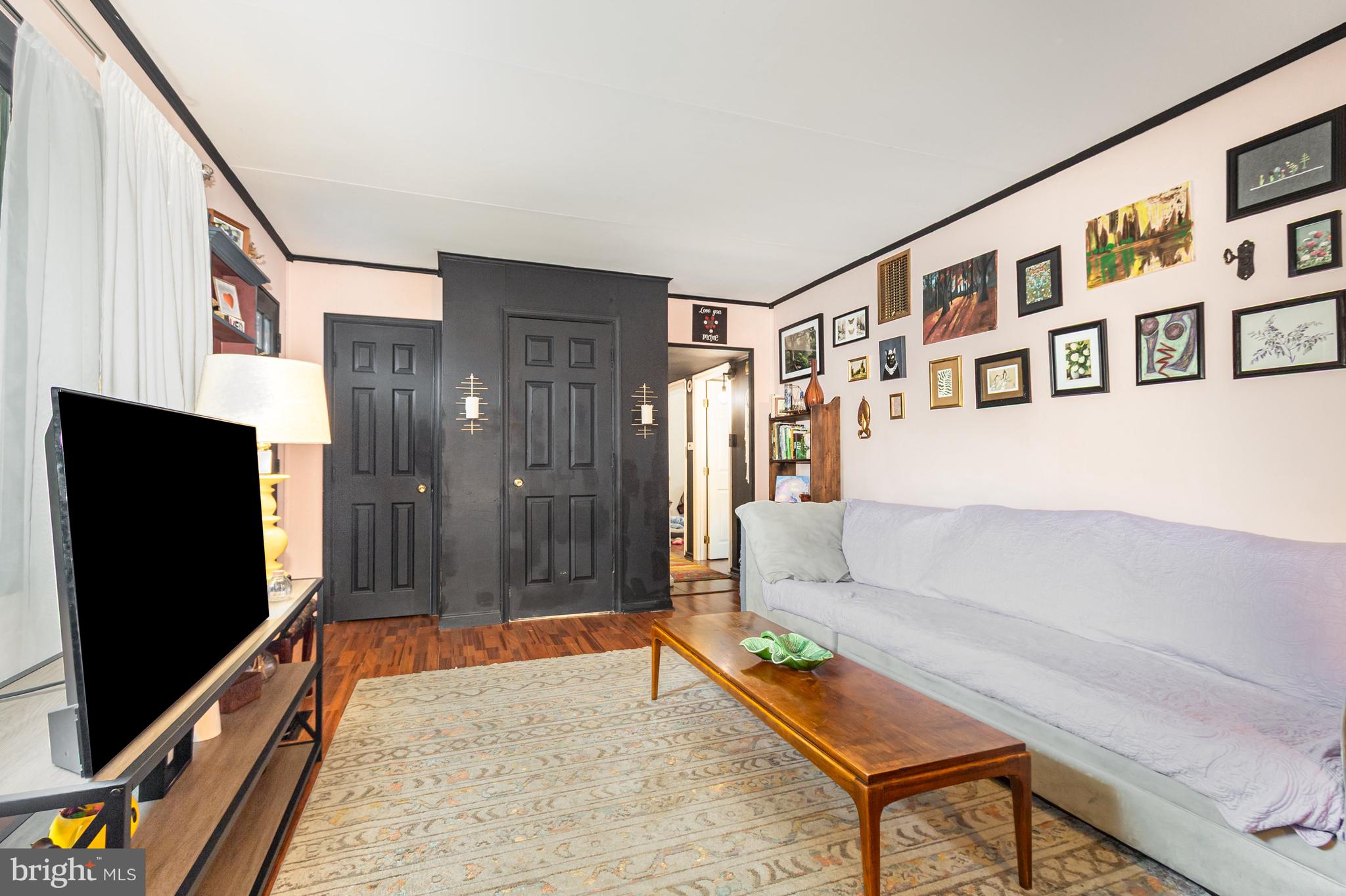 ROYAL ACRES - Residential