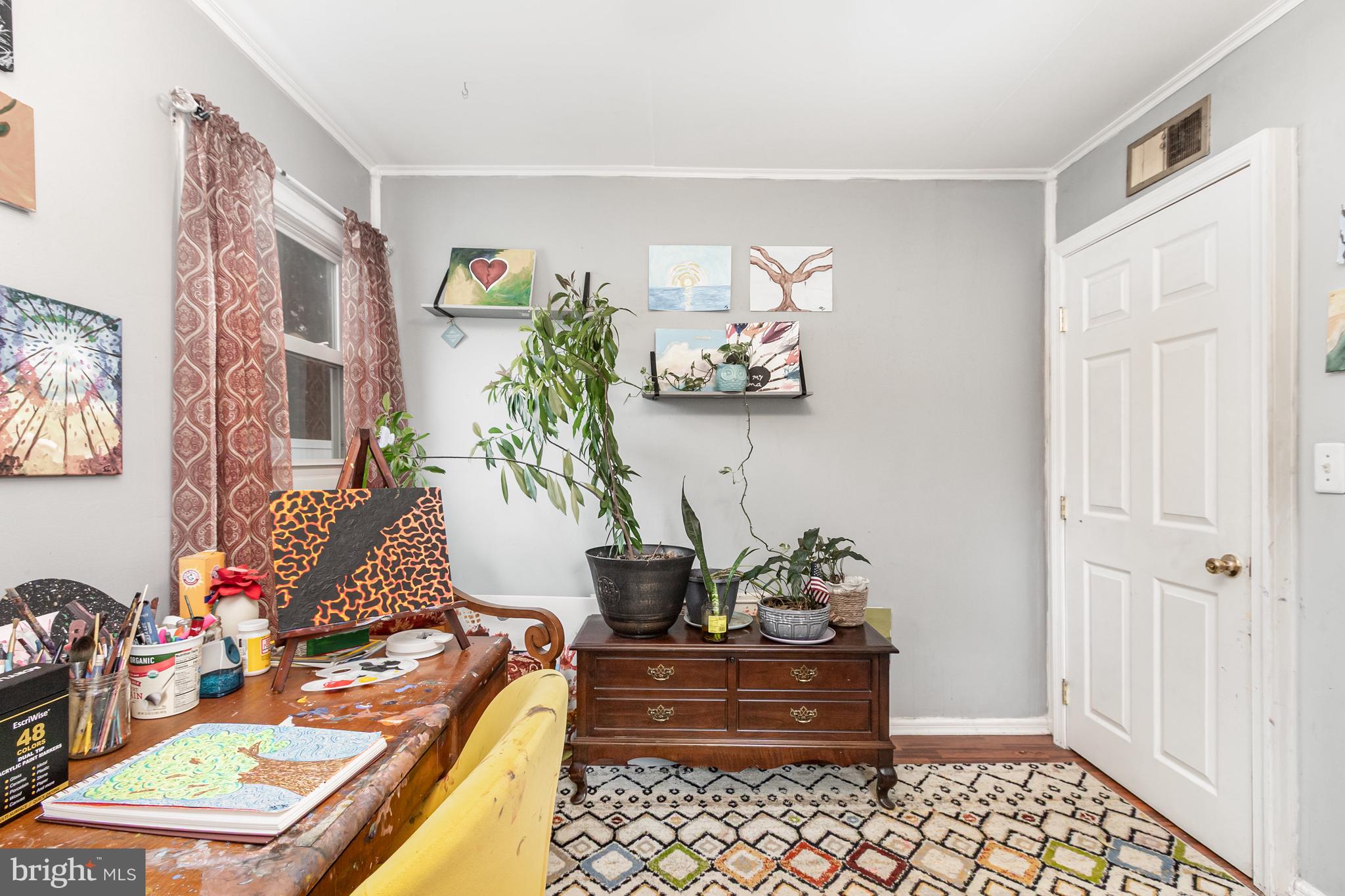 ROYAL ACRES - Residential