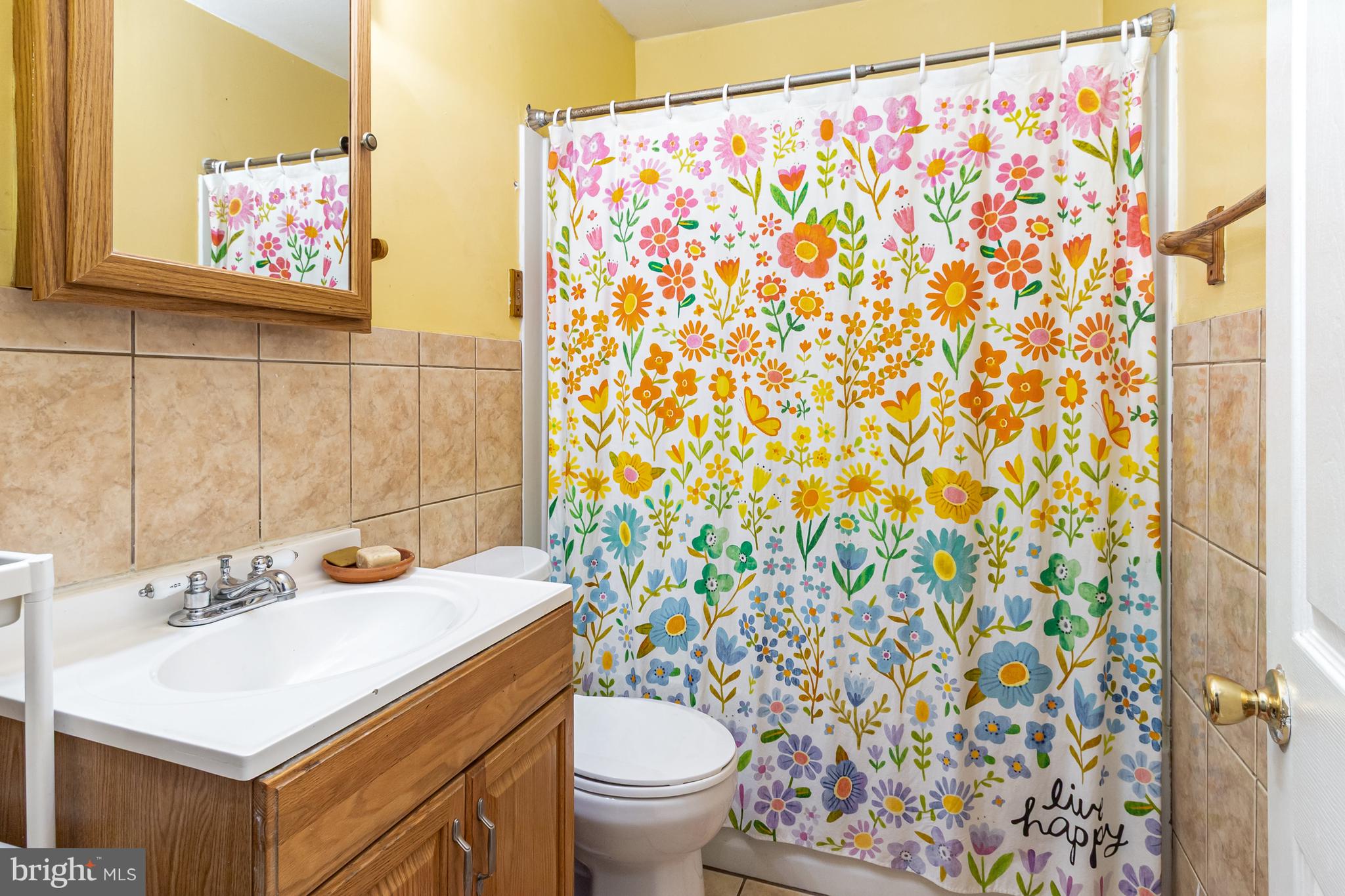 ROYAL ACRES - Residential