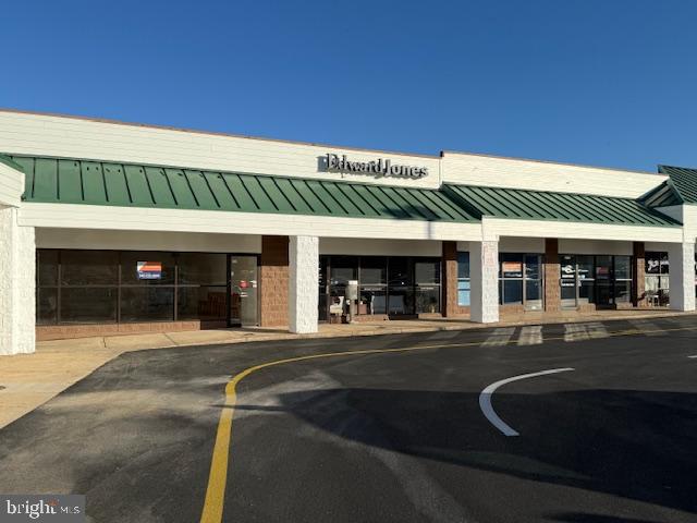 1462 US HIGHWAY 211 W SUITE A