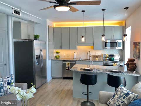 Townhouse For Rent - 221 W Main Street #UNIT 1<br/> Montgomery County, NORRISTOWN, PA 19401