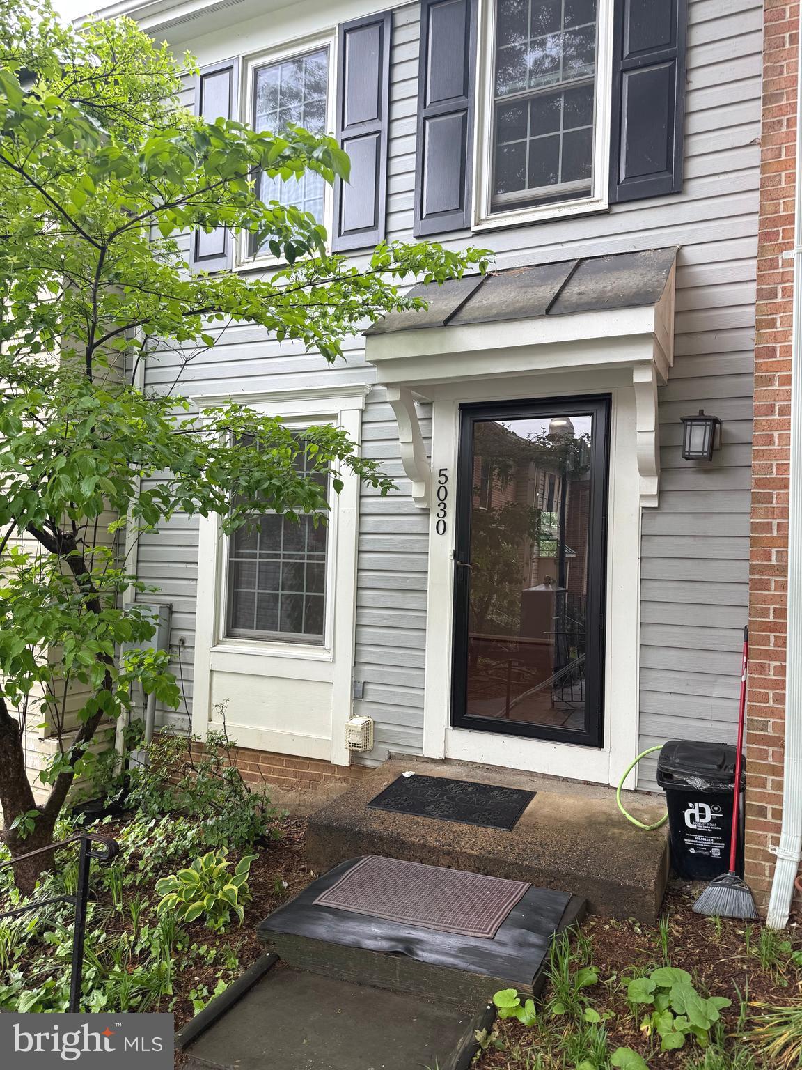 ARLINGTON RUN - Residential Lease