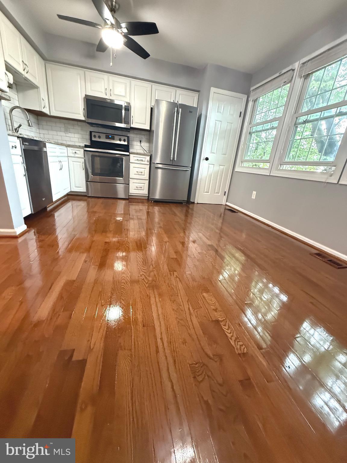 ARLINGTON RUN - Residential Lease