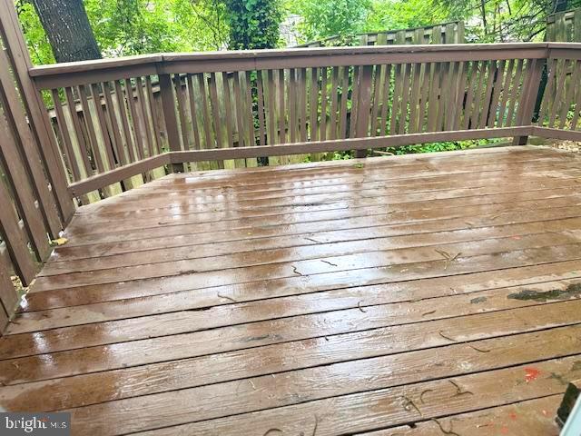 ARLINGTON RUN - Residential Lease