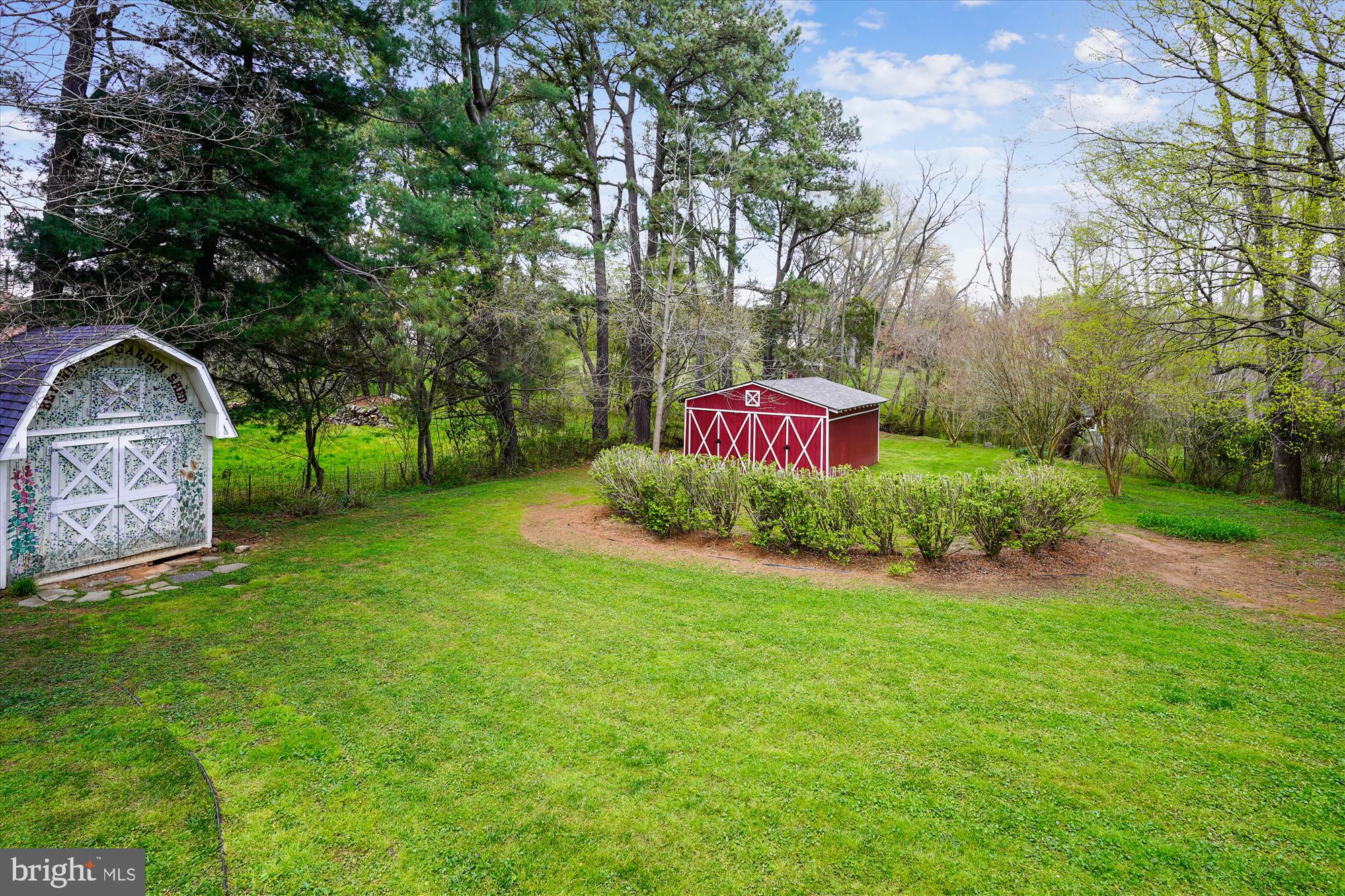 HILLCREST ESTATES - Residential