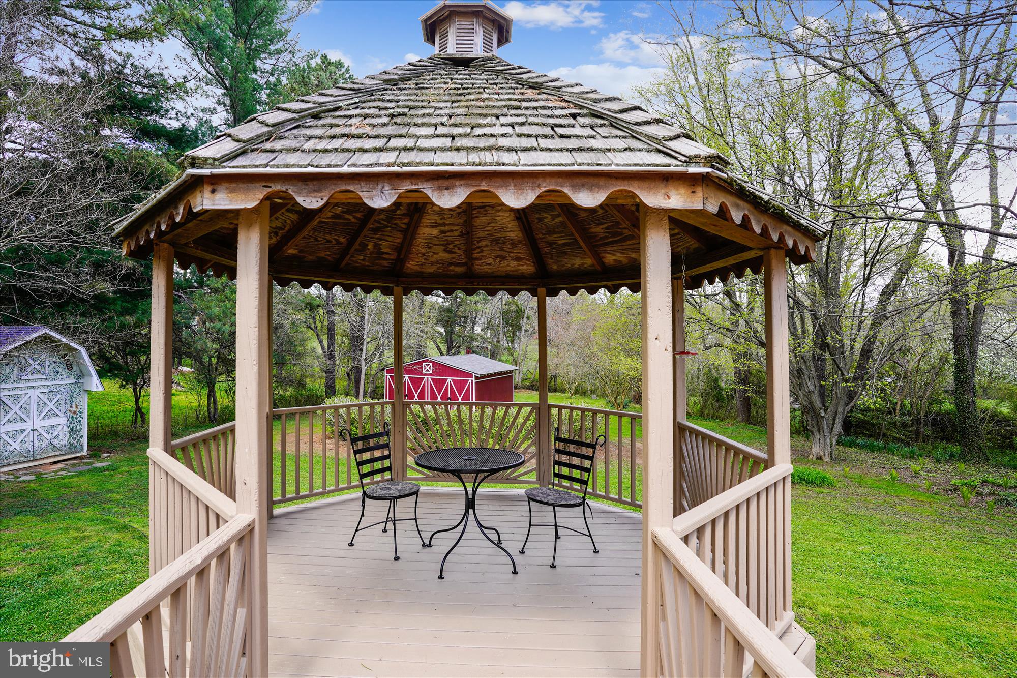 HILLCREST ESTATES - Residential