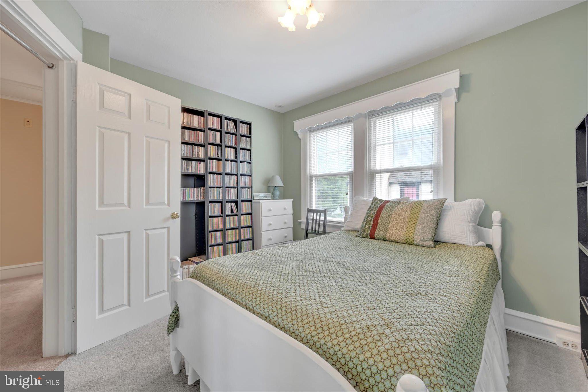 PADDOCK FARMS - Residential