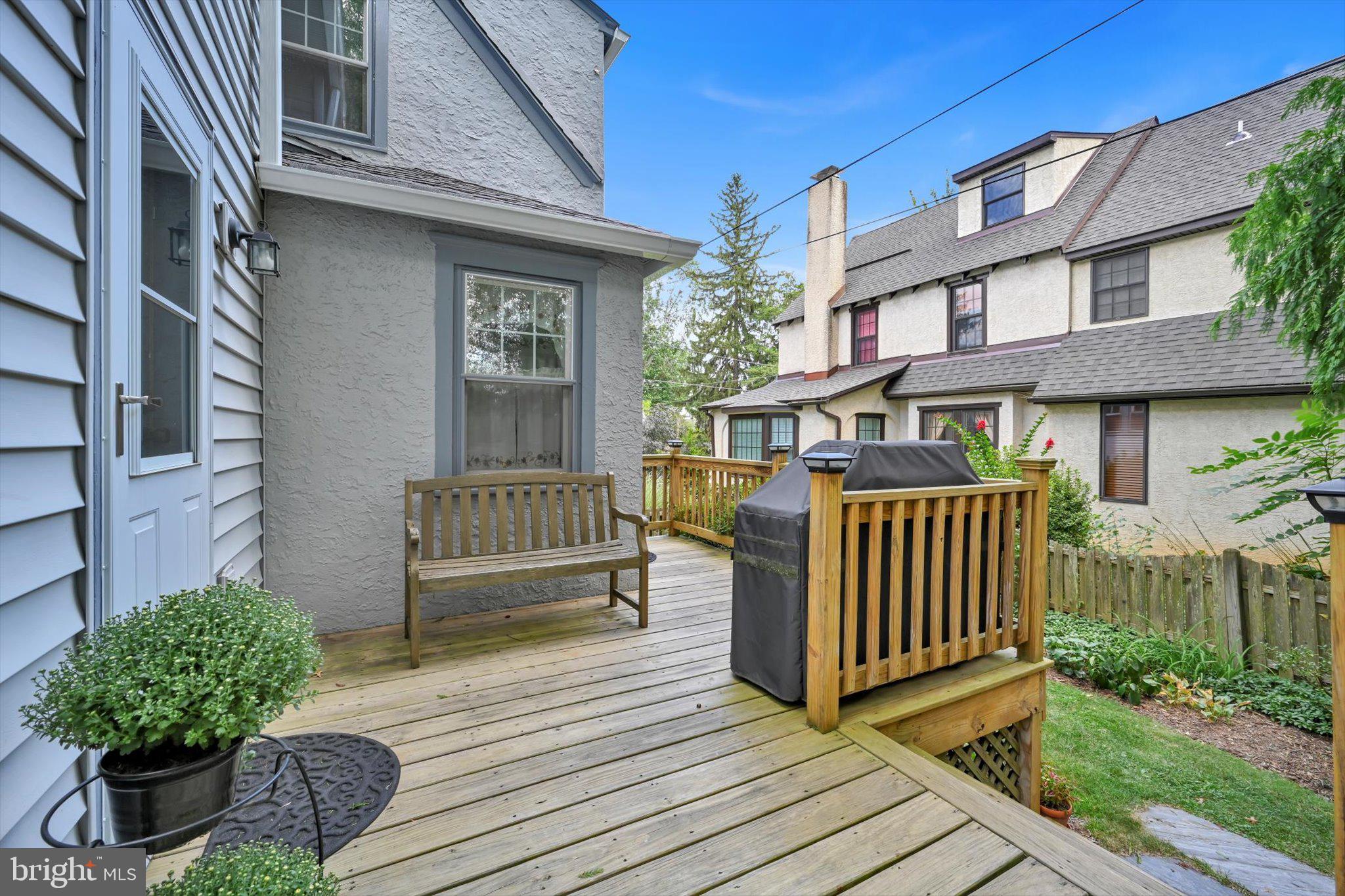 PADDOCK FARMS - Residential