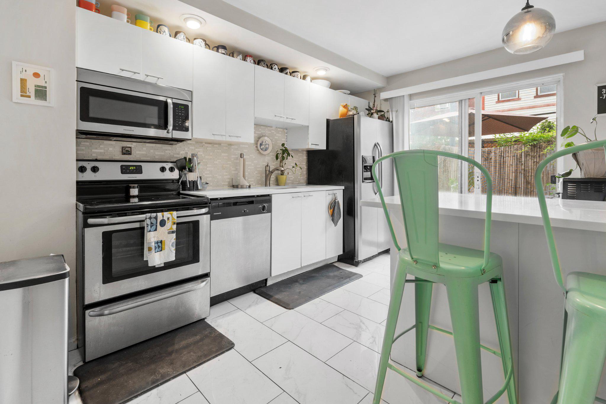 PORT RICHMOND - Residential