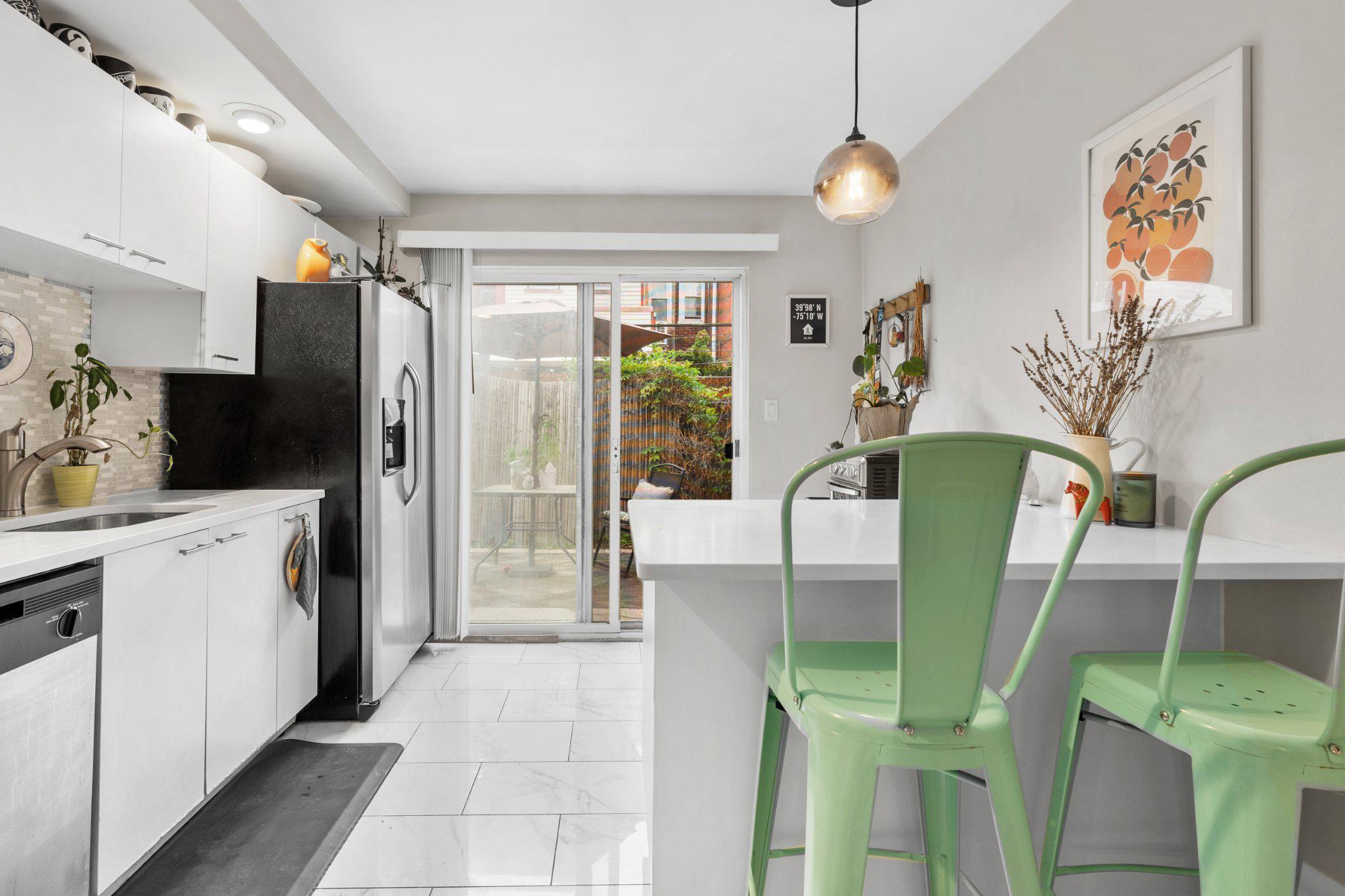 PORT RICHMOND - Residential